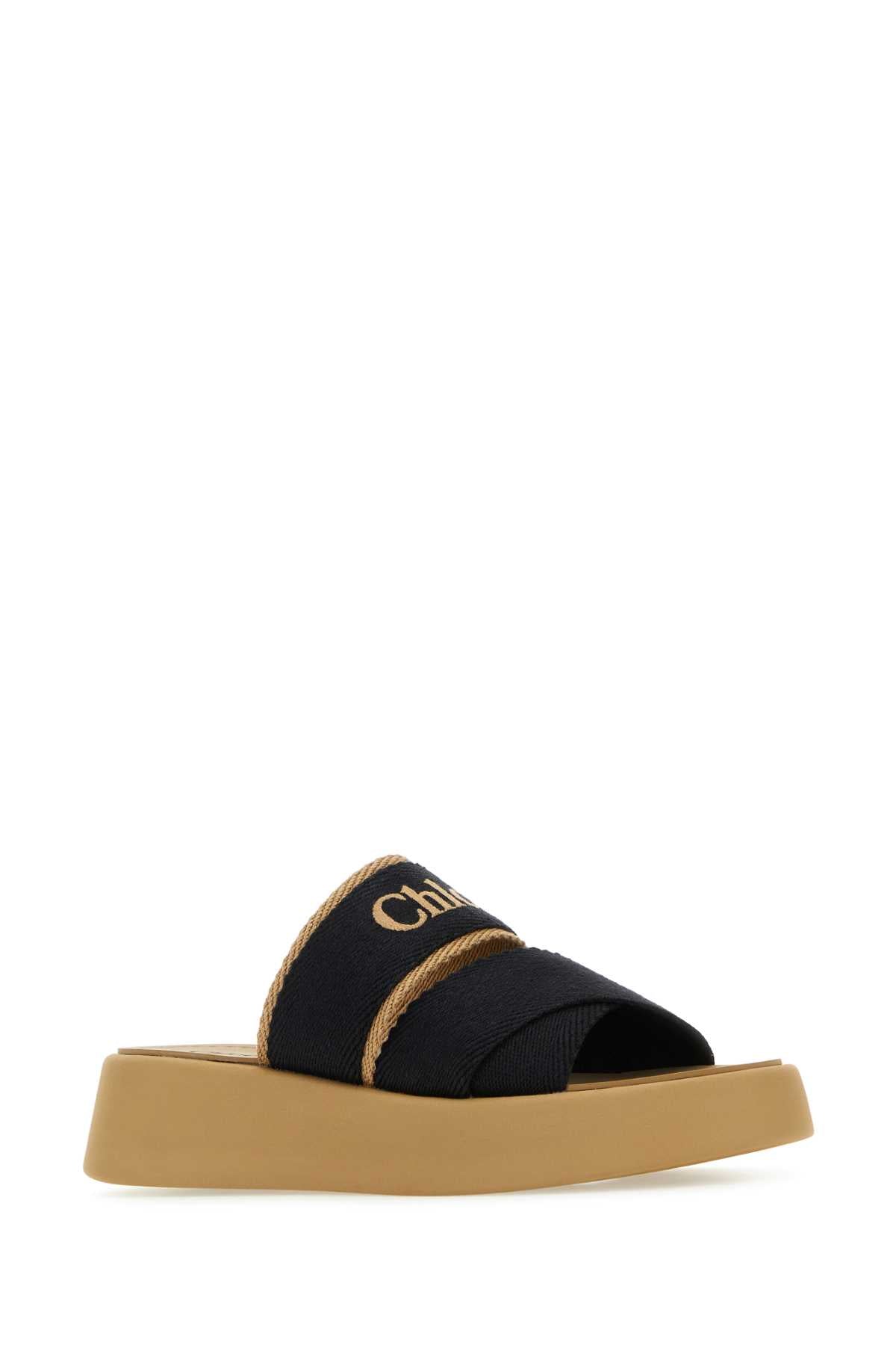 SLIPPERS_CHC24S00QHL_94Q_Image_2