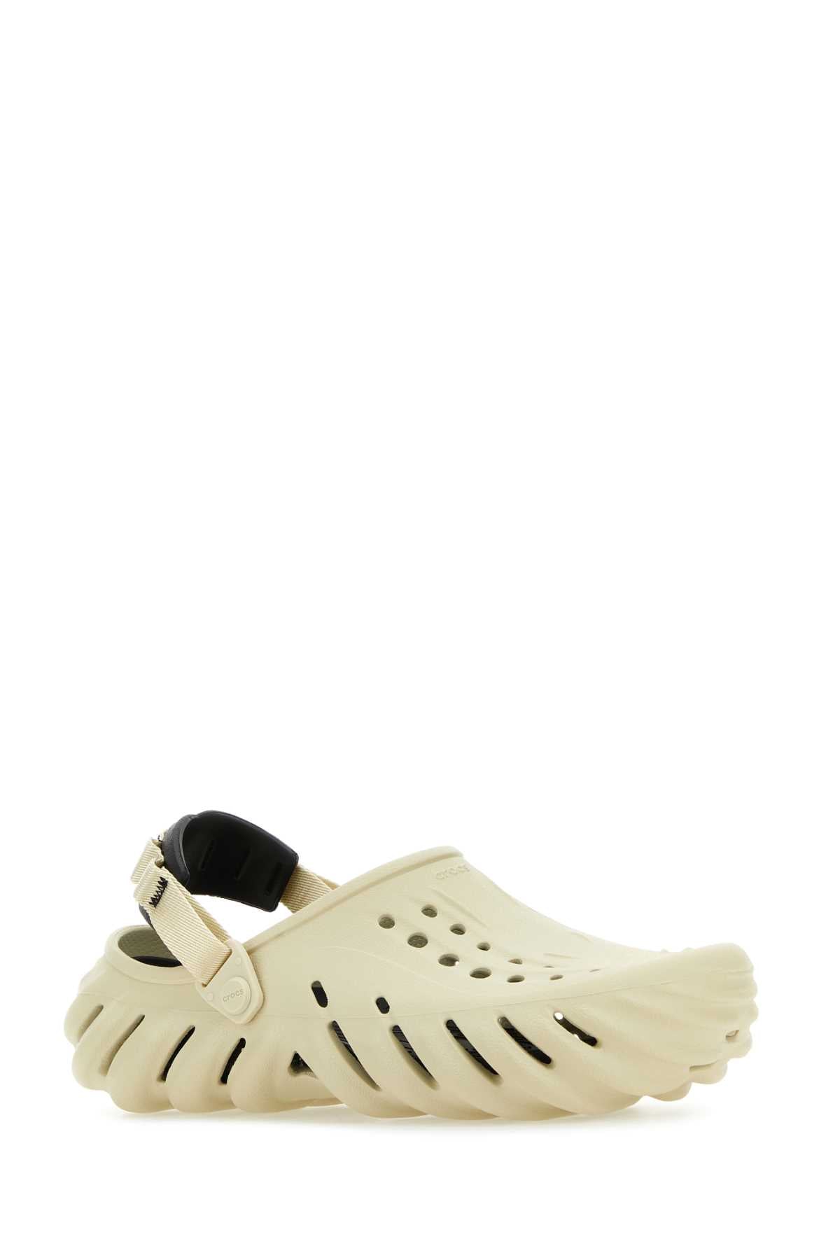 SLIPPERS_CR207937_BONEBLACK_Image_2