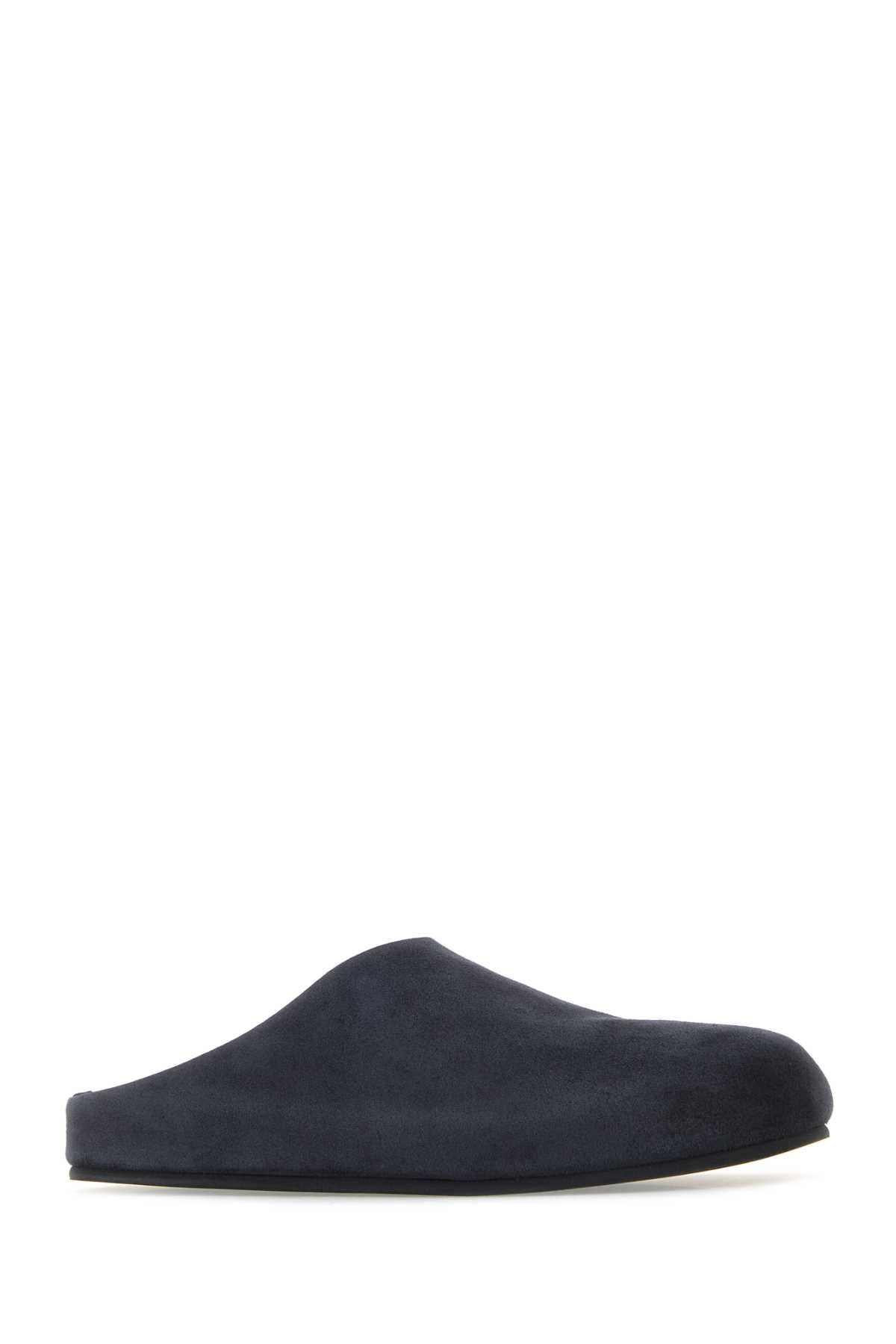 SLIPPERS_F2052L25_BLE_Image_2