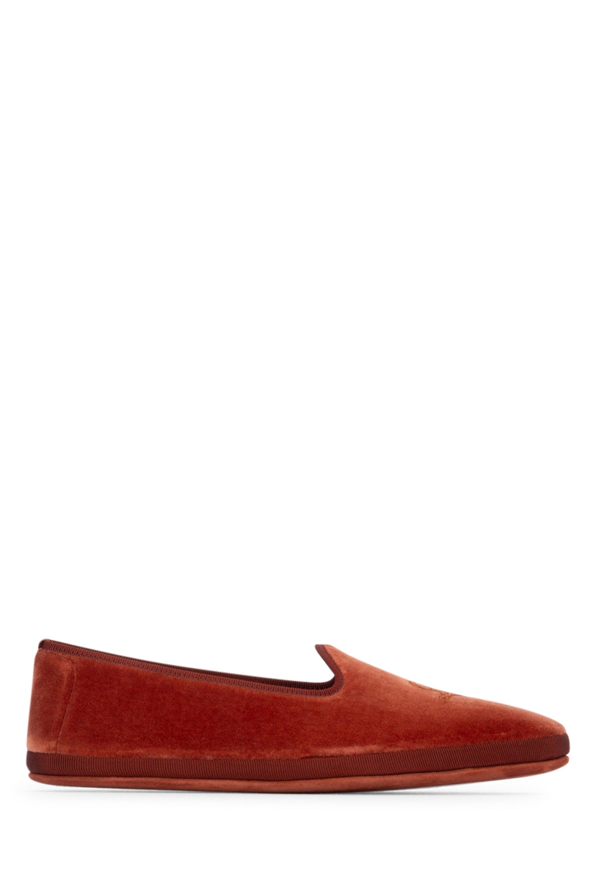 SLIPPERS_FAM6380_P500_Image_1