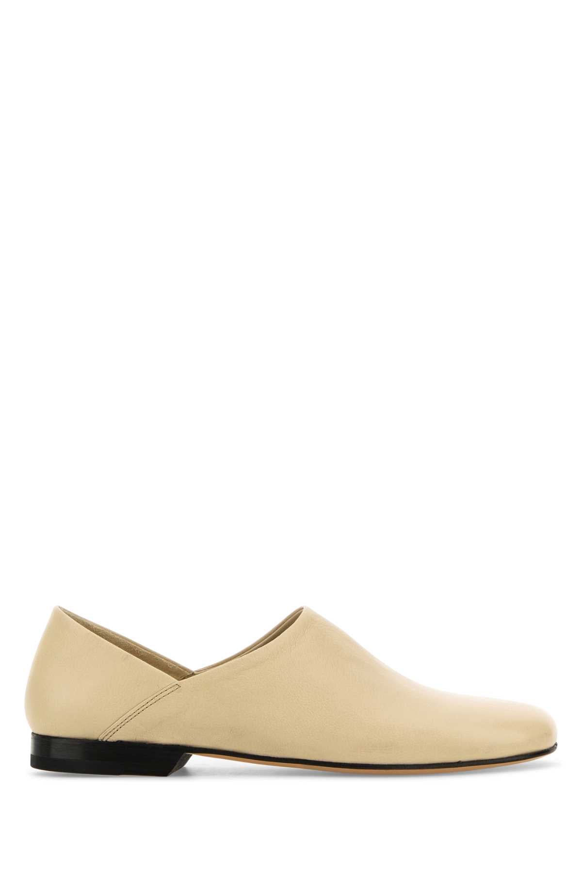 SLIPPERS_FO0144LL0043_BG219_Image_1