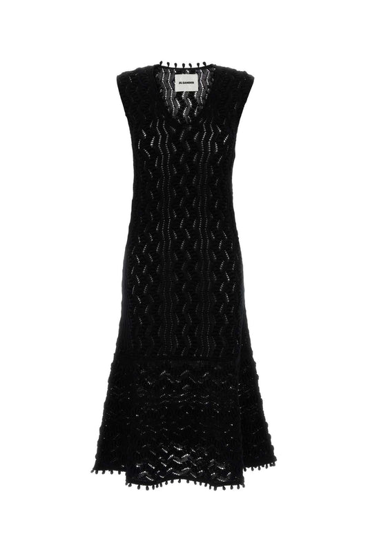 SLVS_V_NECK_DRESS_WGODET_BTM_J02CT0560J15476_001_Image_1