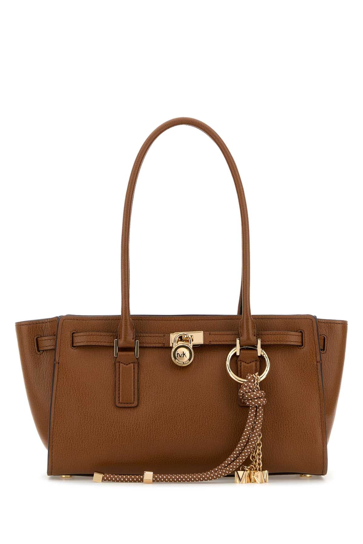SM_EW_SHOULDER_TOTE_30F5GNXT0L_LUGGAGE_Image_1