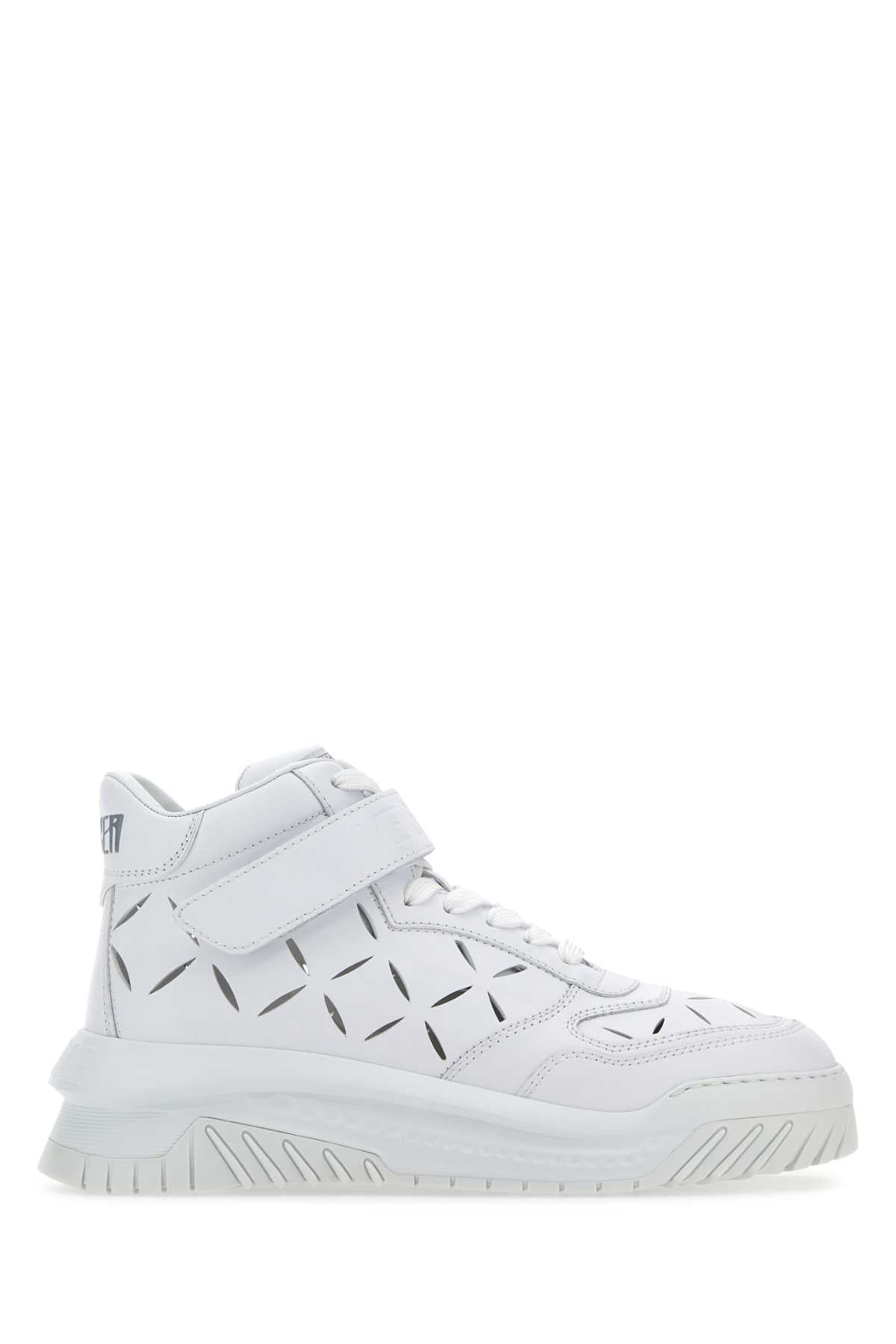 SNEAKERS_10089641A06403_1W00P_Image_1