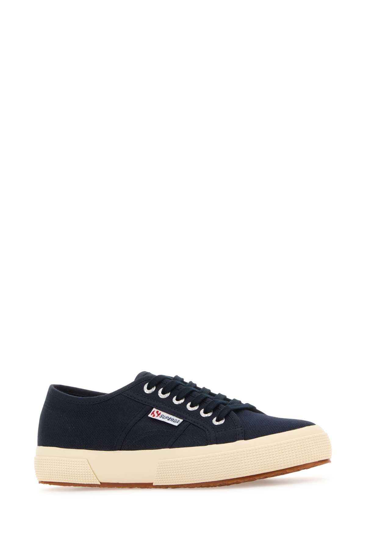 SNEAKERS_2750_933_Image_2