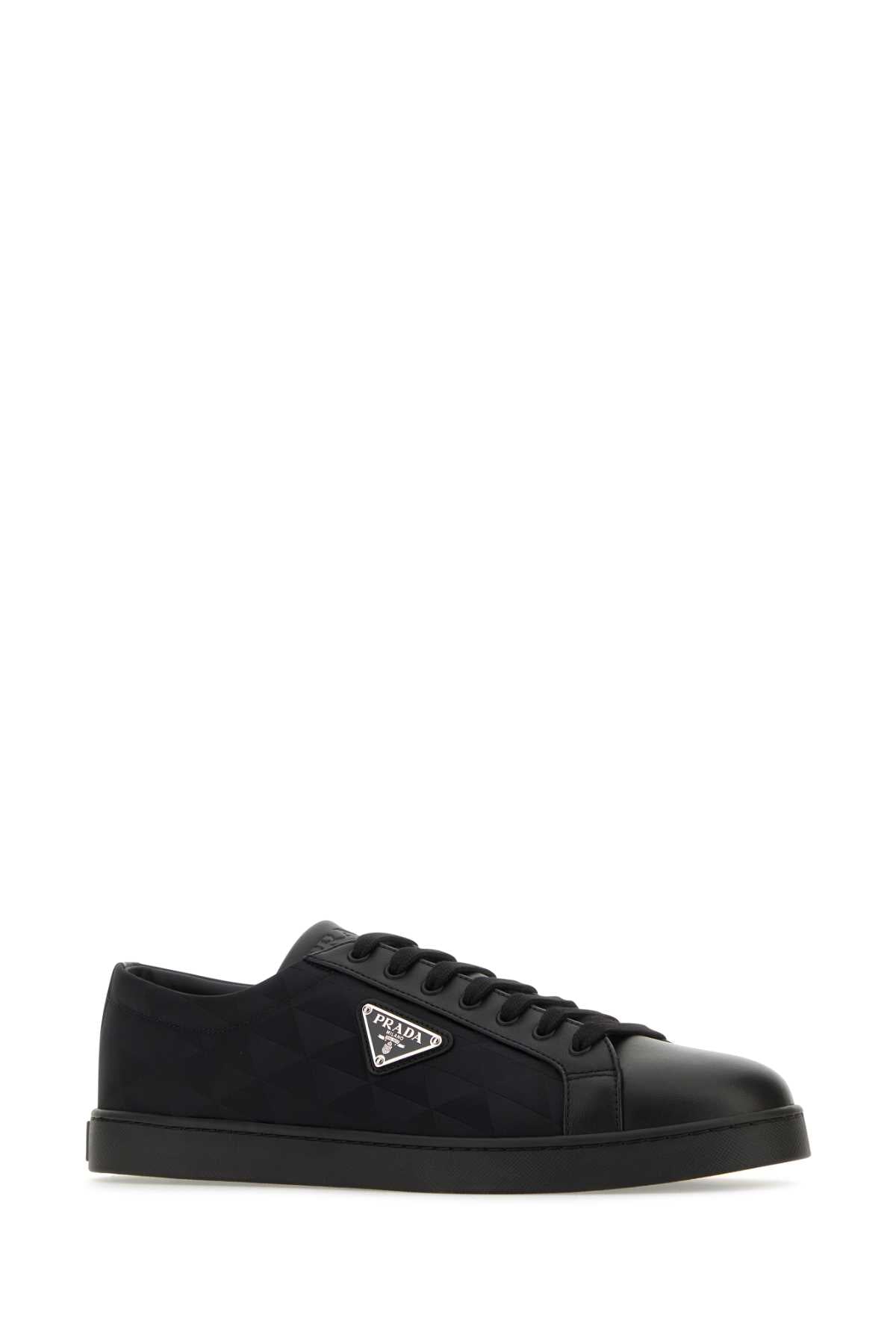 SNEAKERS_2EE376FG0003LNW_F0002_Image_2