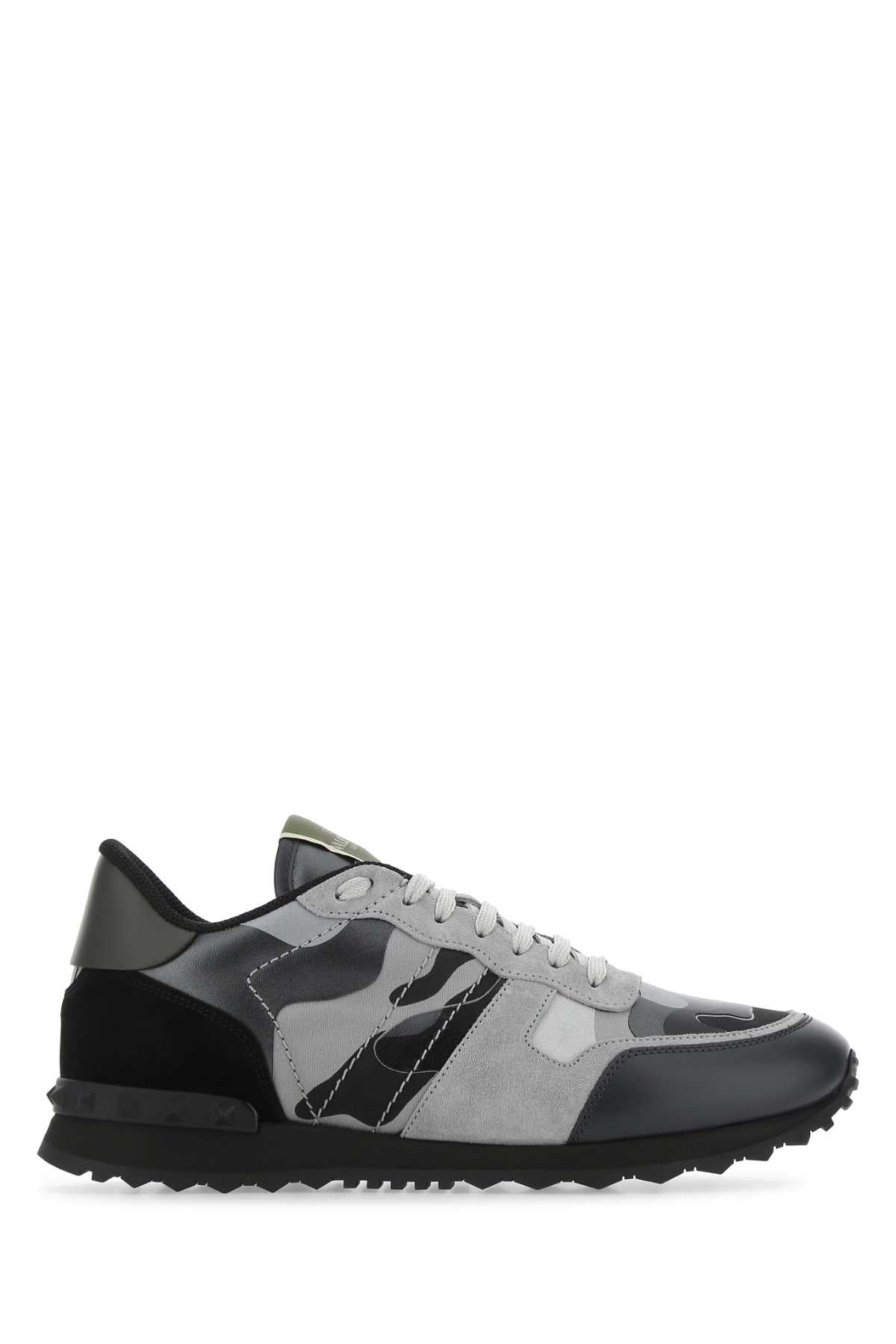 SNEAKERS_4Y2S0723XVU_IJ7_Image_1