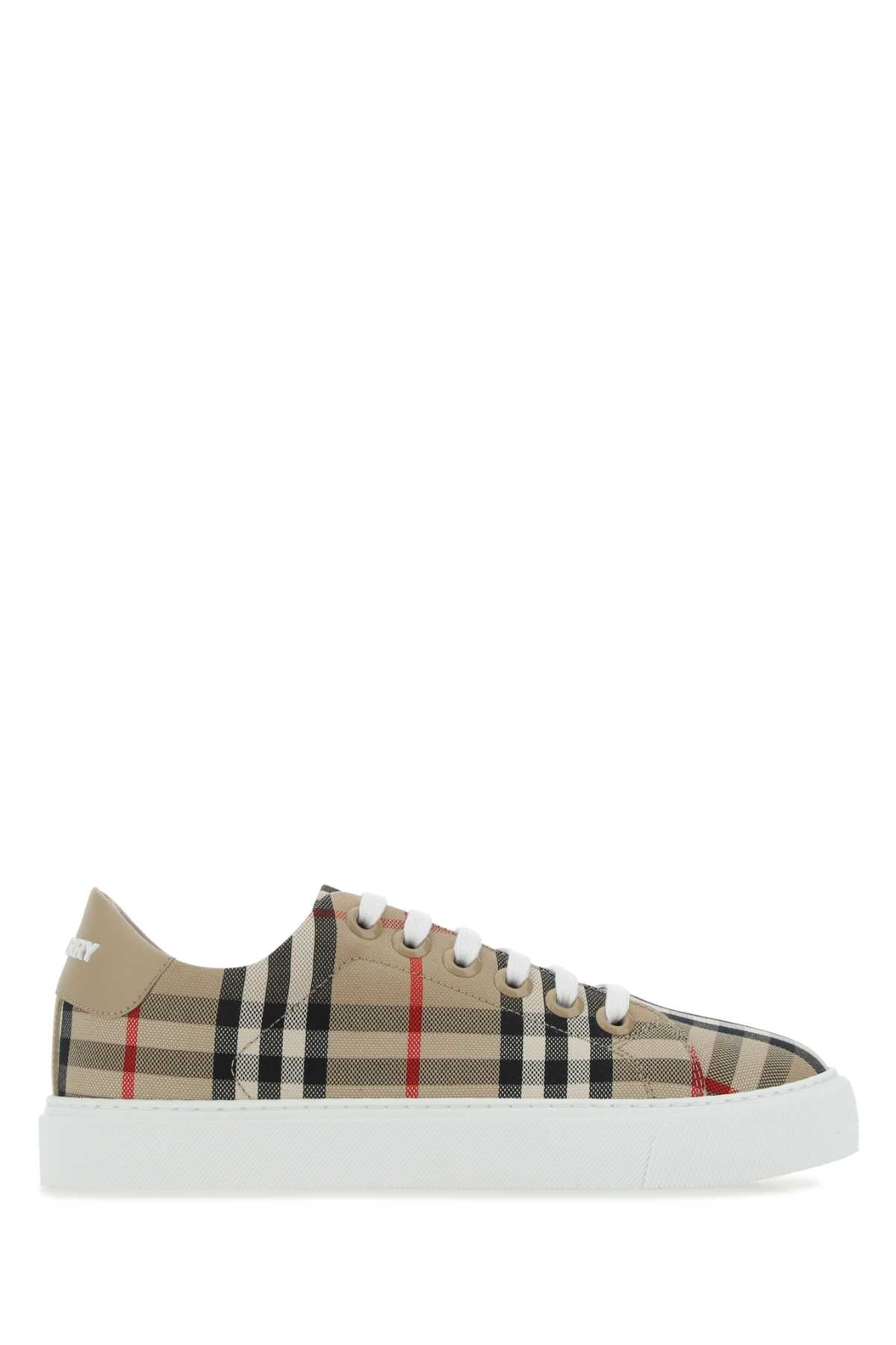 SNEAKERS_8049777_A7026_Image_1