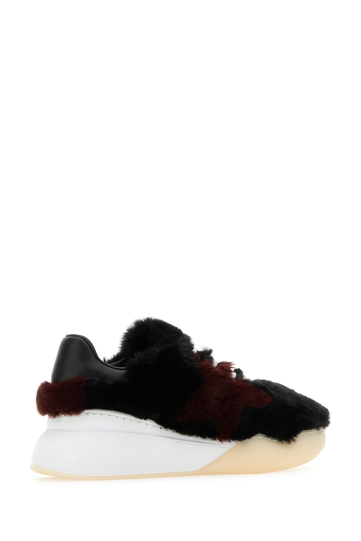 SNEAKERS_810284E00140_1034_Image_3