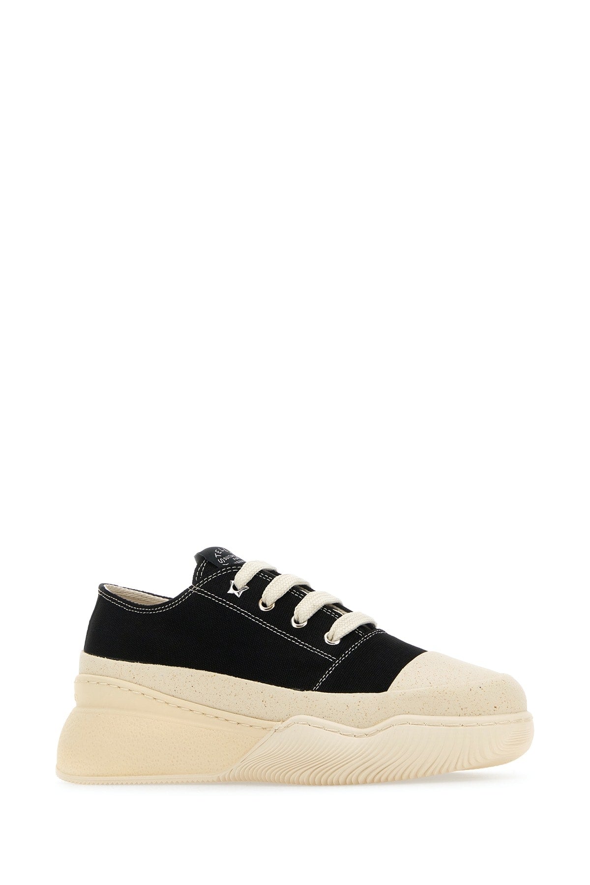 SNEAKERS_810345E00181_1070_Image_2