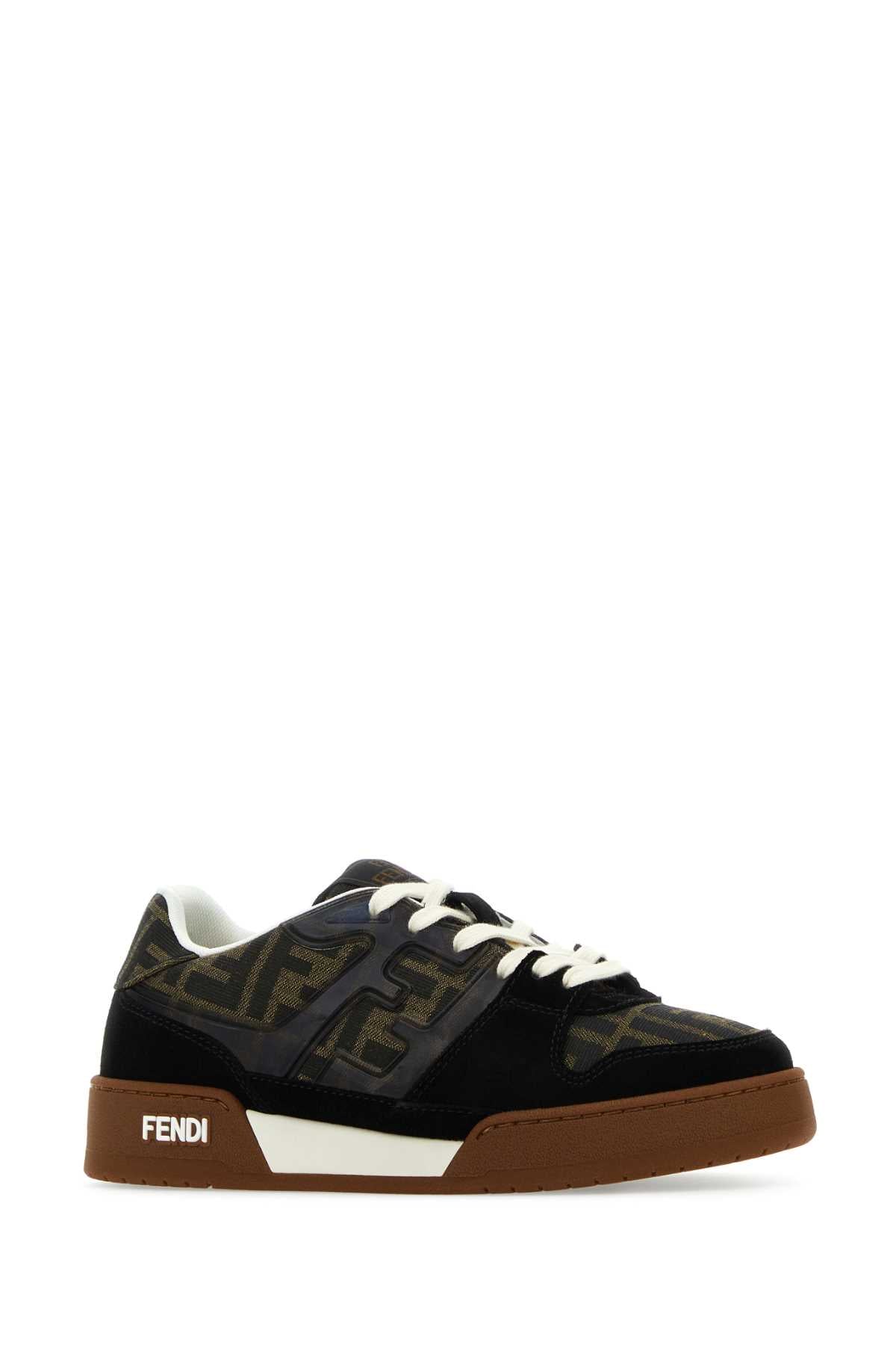 SNEAKERS_8E8470AQ6I_F17JT_Image_2