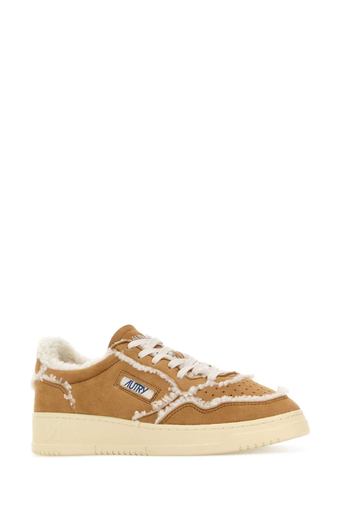 SNEAKERS_AULM_GX01_Image_2