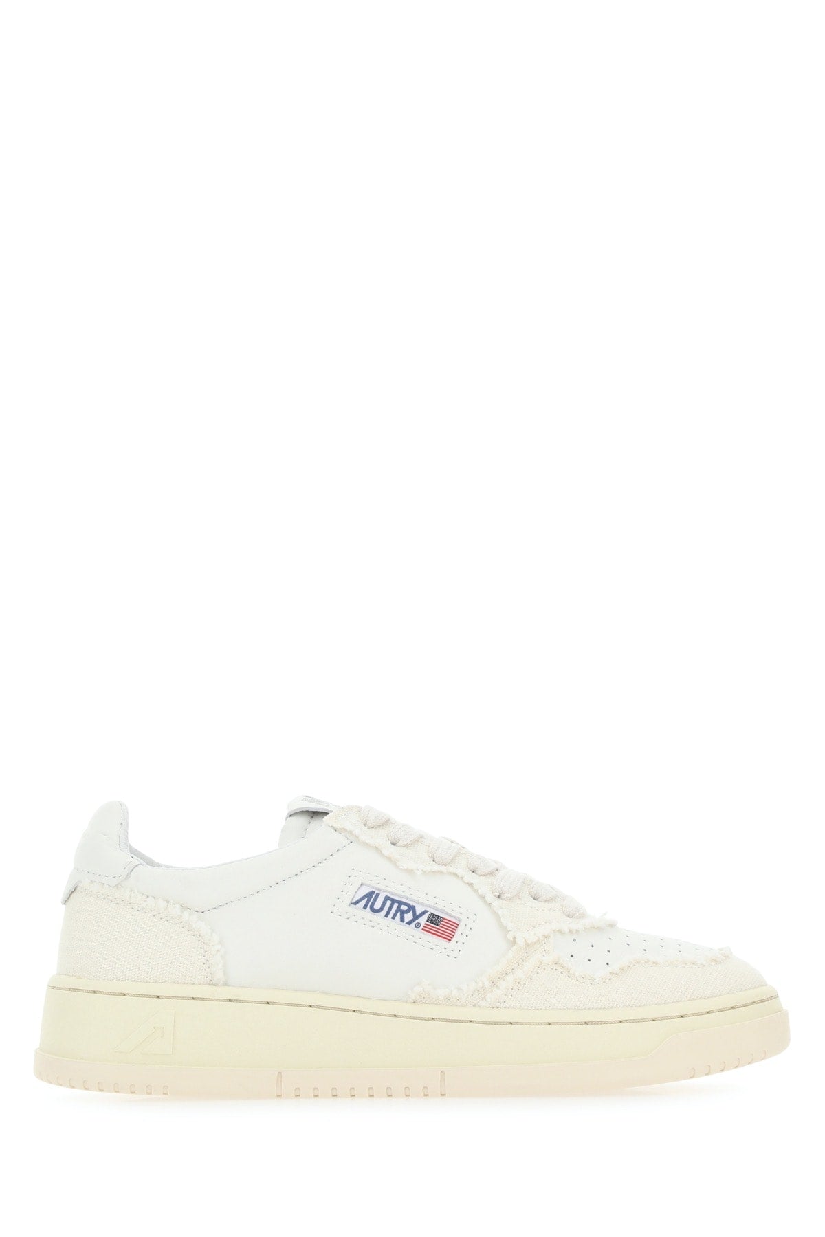 SNEAKERS_AULW_CB01_Image_1