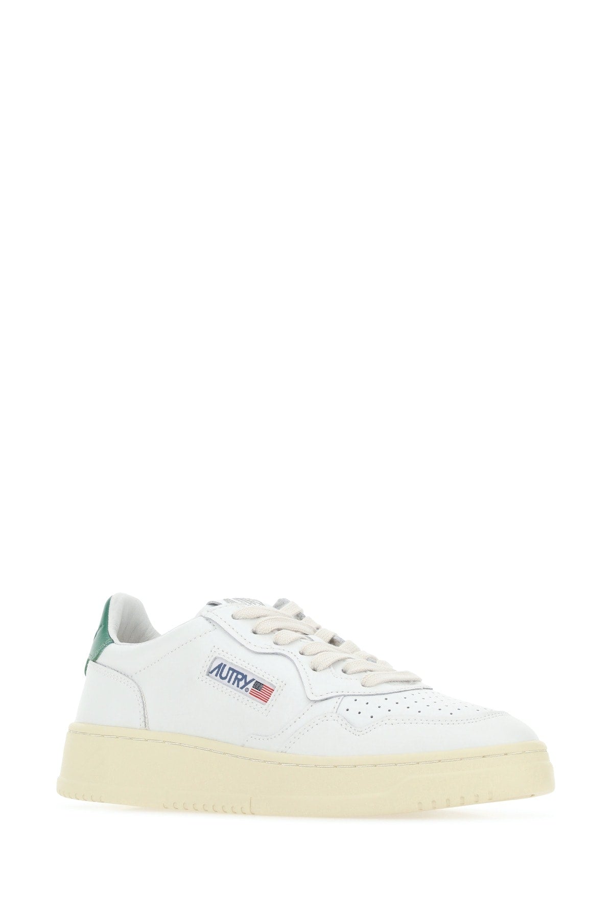 SNEAKERS_AULW_LL20_Image_2