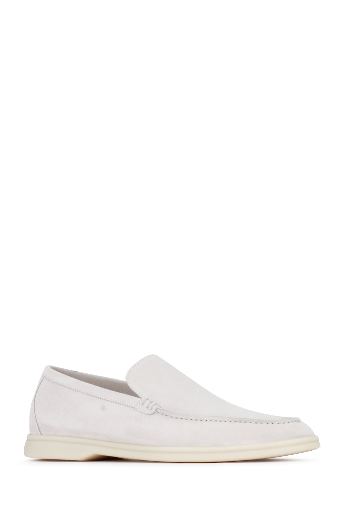 SNEAKERS_FAE8124_1000_Image_2