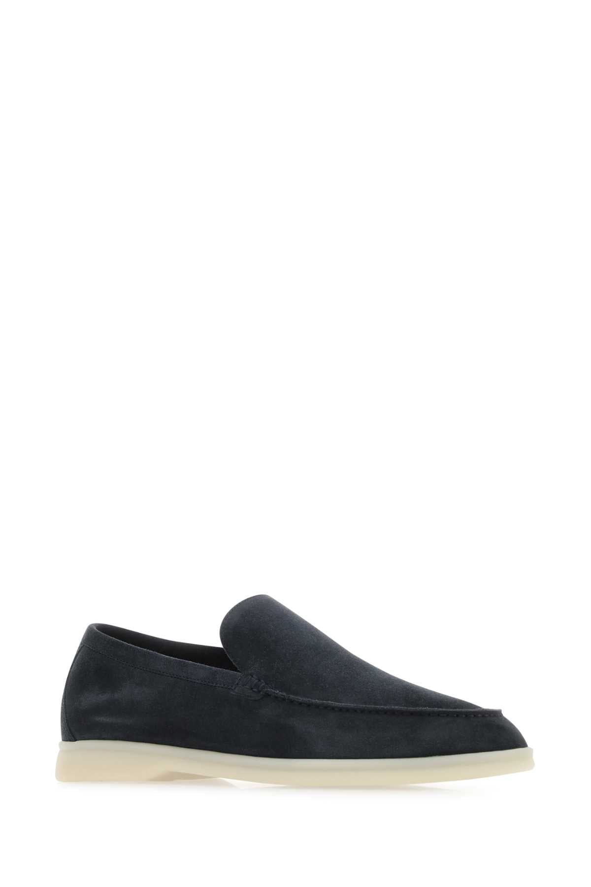 SNEAKERS_FAE8124_W019_Image_2