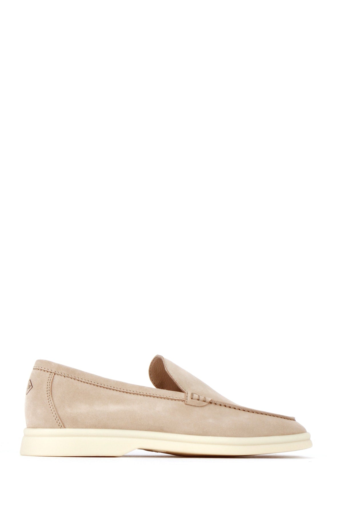 SNEAKERS_FAI1392_D06I_Image_3