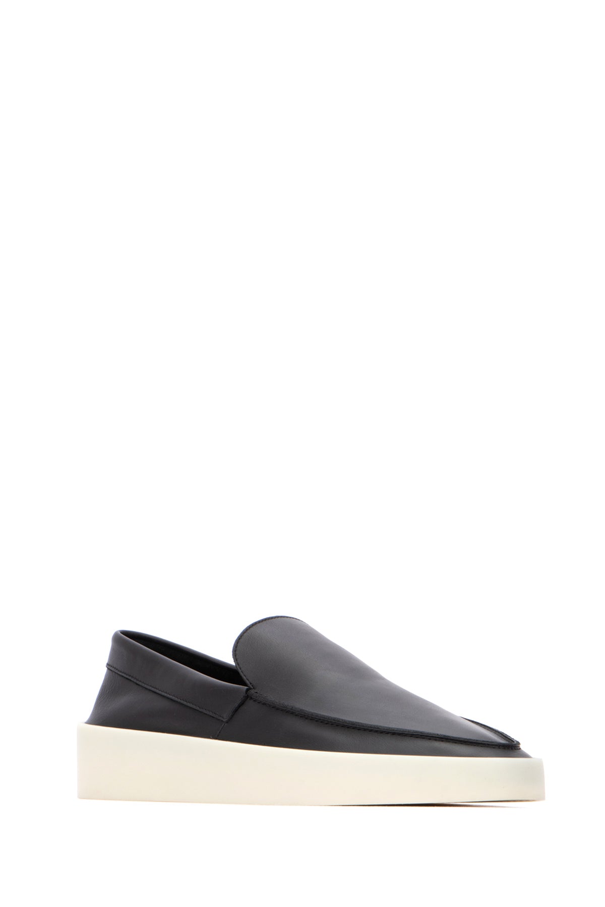 SNEAKERS_FG80023FLT_001_Image_2