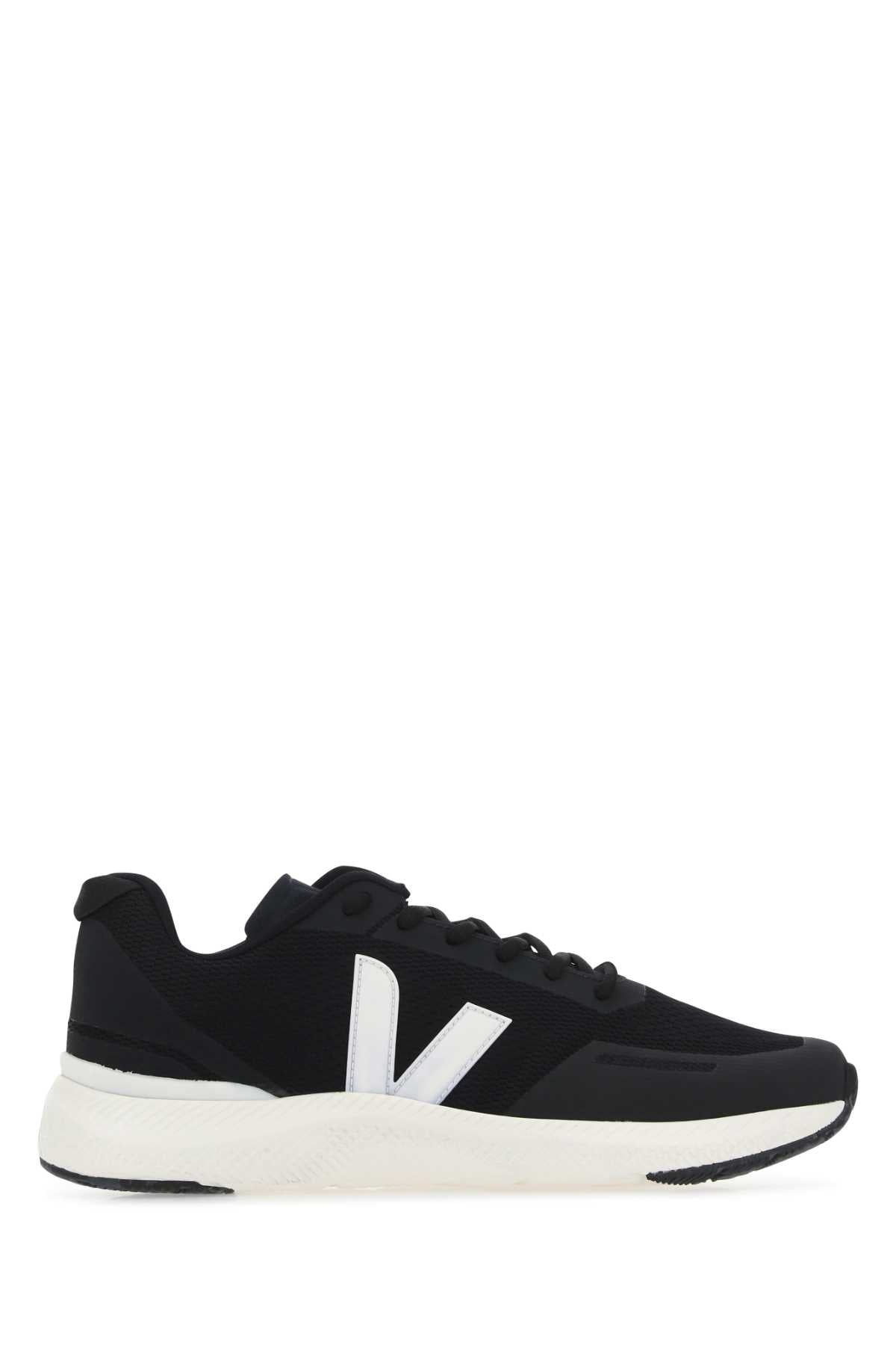 SNEAKERS_IP1402846_BLACKCREAM_Image_1