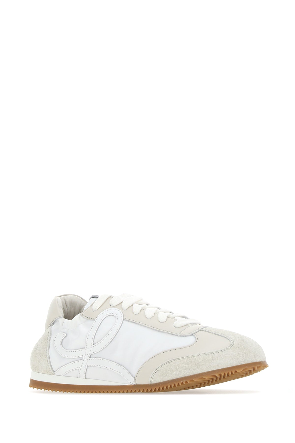 SNEAKERS_L815282X36_WHIOFFWHI_Image_2