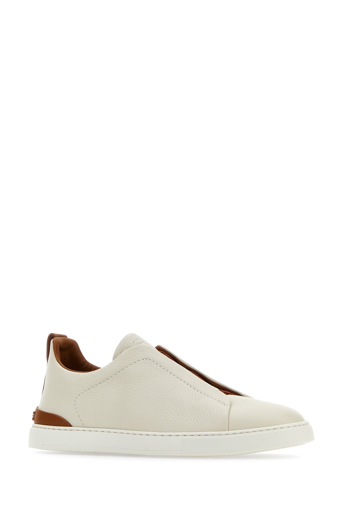 SNEAKERS_LHCVOS4667Z_SPA_Image_2