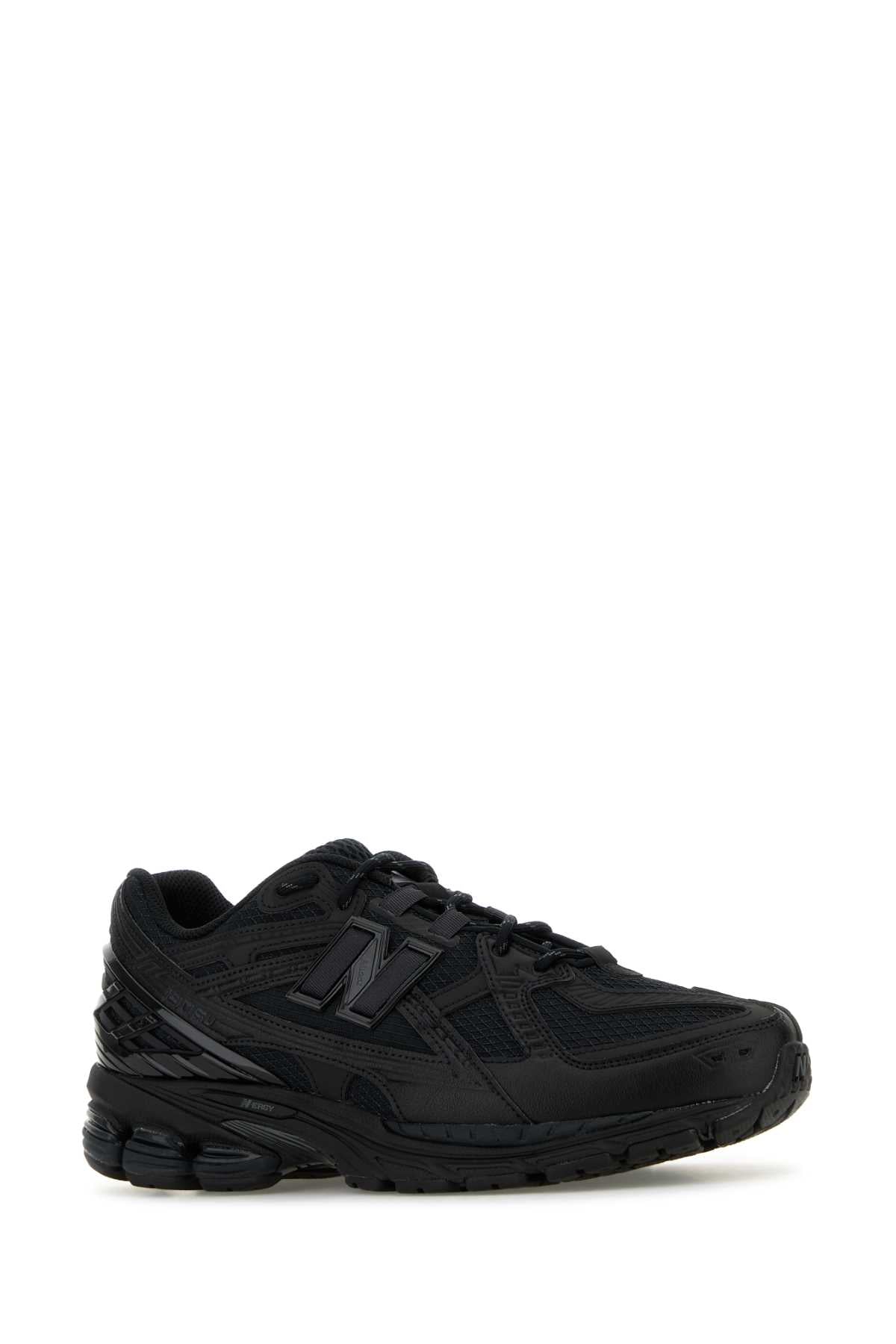 SNEAKERS_M1906NJ_BLACK_Image_2