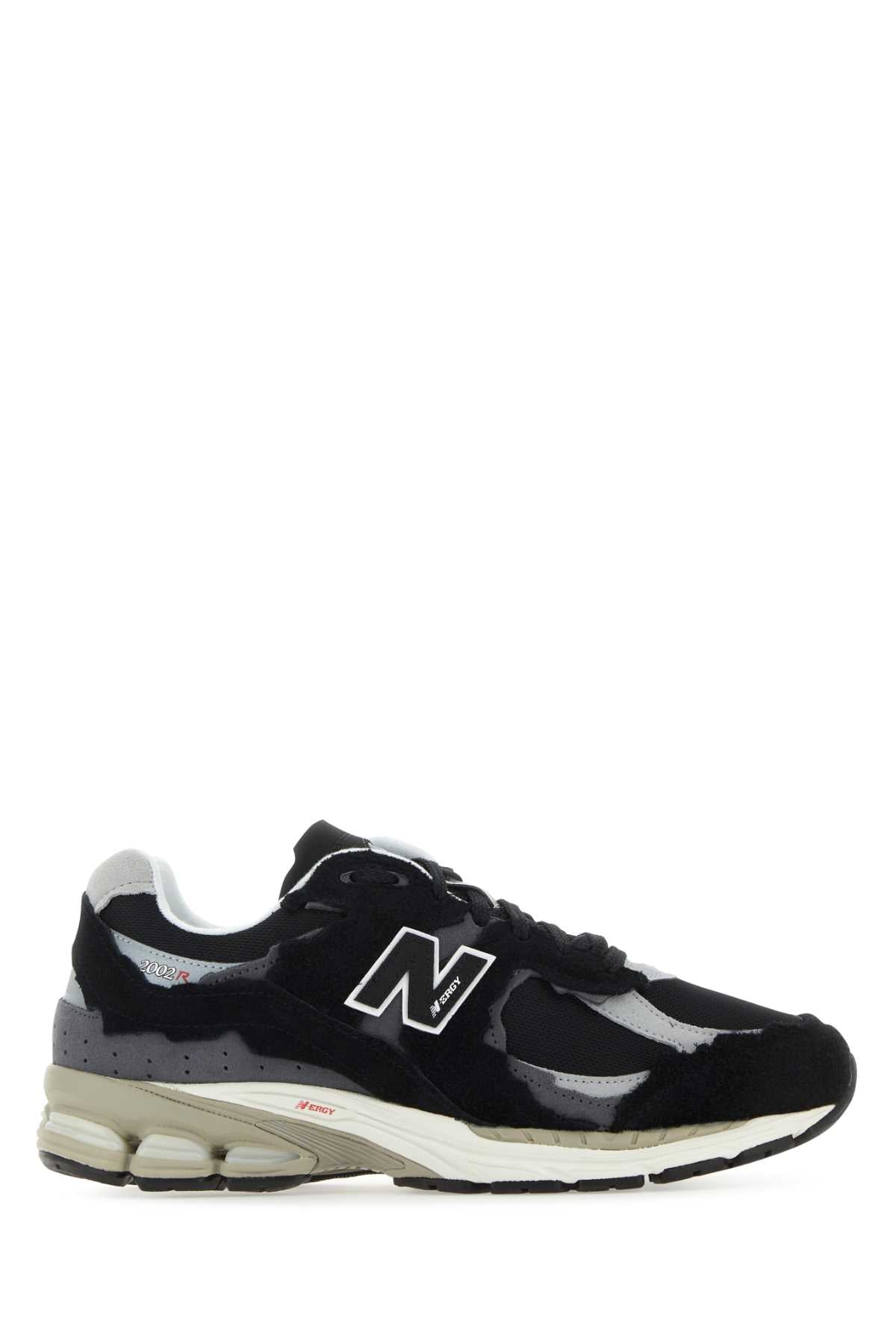 SNEAKERS_M2002RDJ_BLACK_Image_1