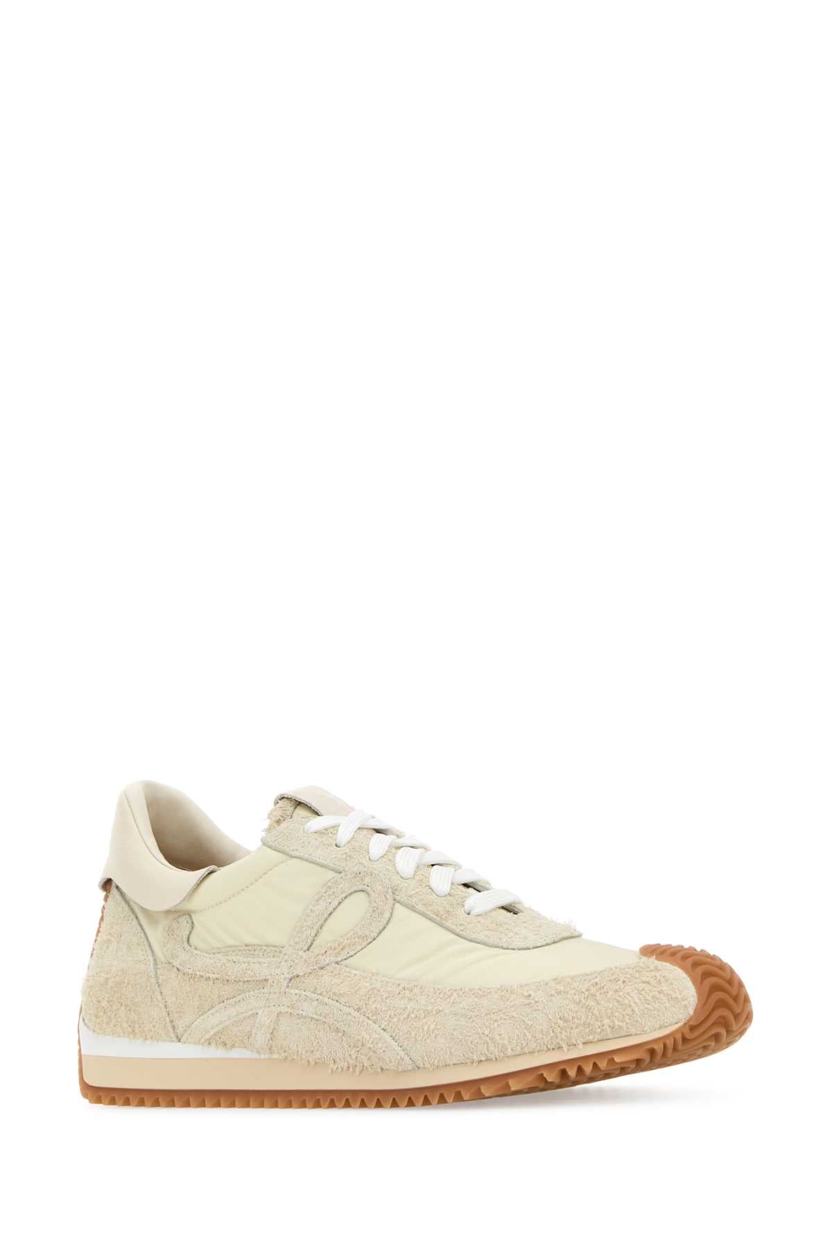 SNEAKERS_M816282XA3_CANSOFWHI_Image_2