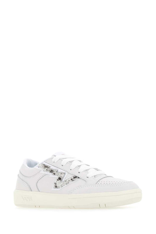 SNEAKERS_VN0A54MG_42N1_Image_2