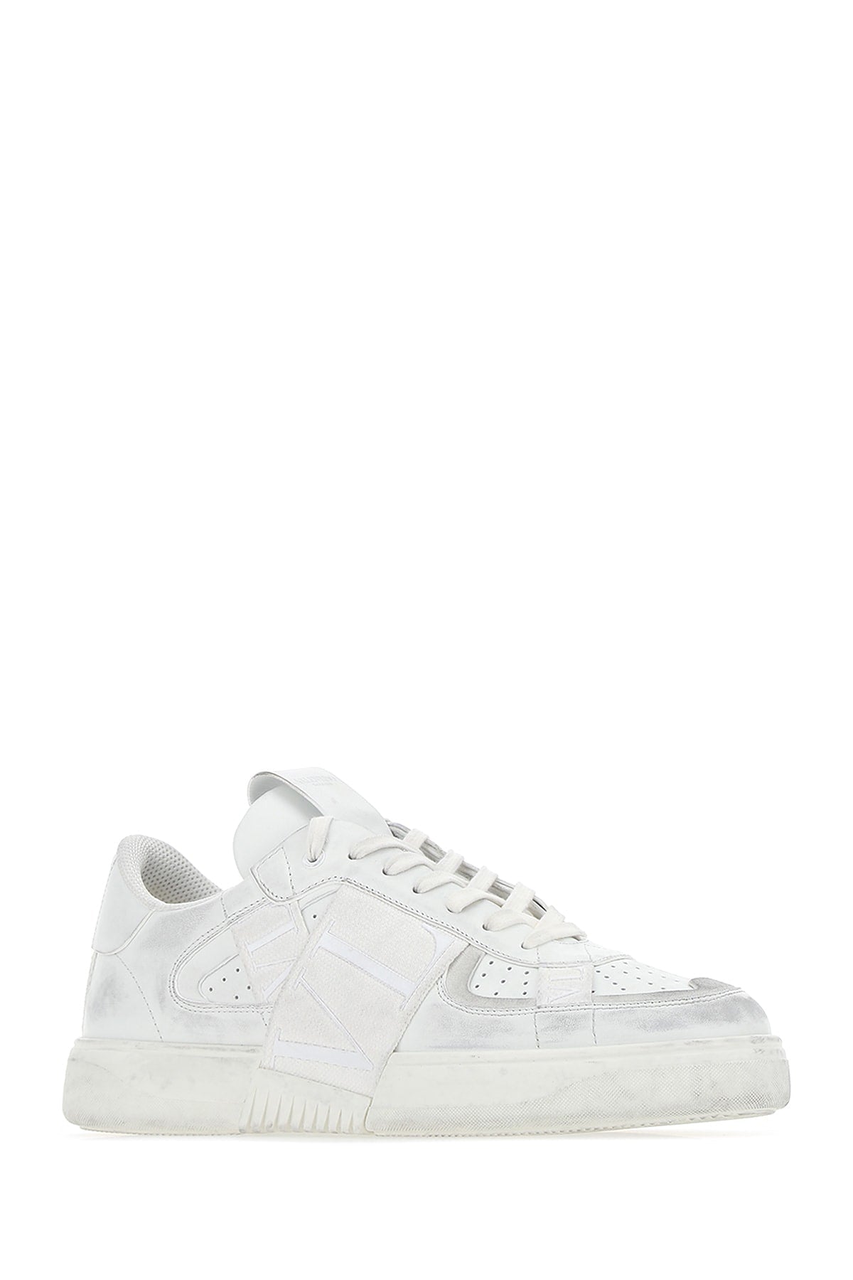 SNEAKERS_VY0S0C58JTV_10K_Image_2