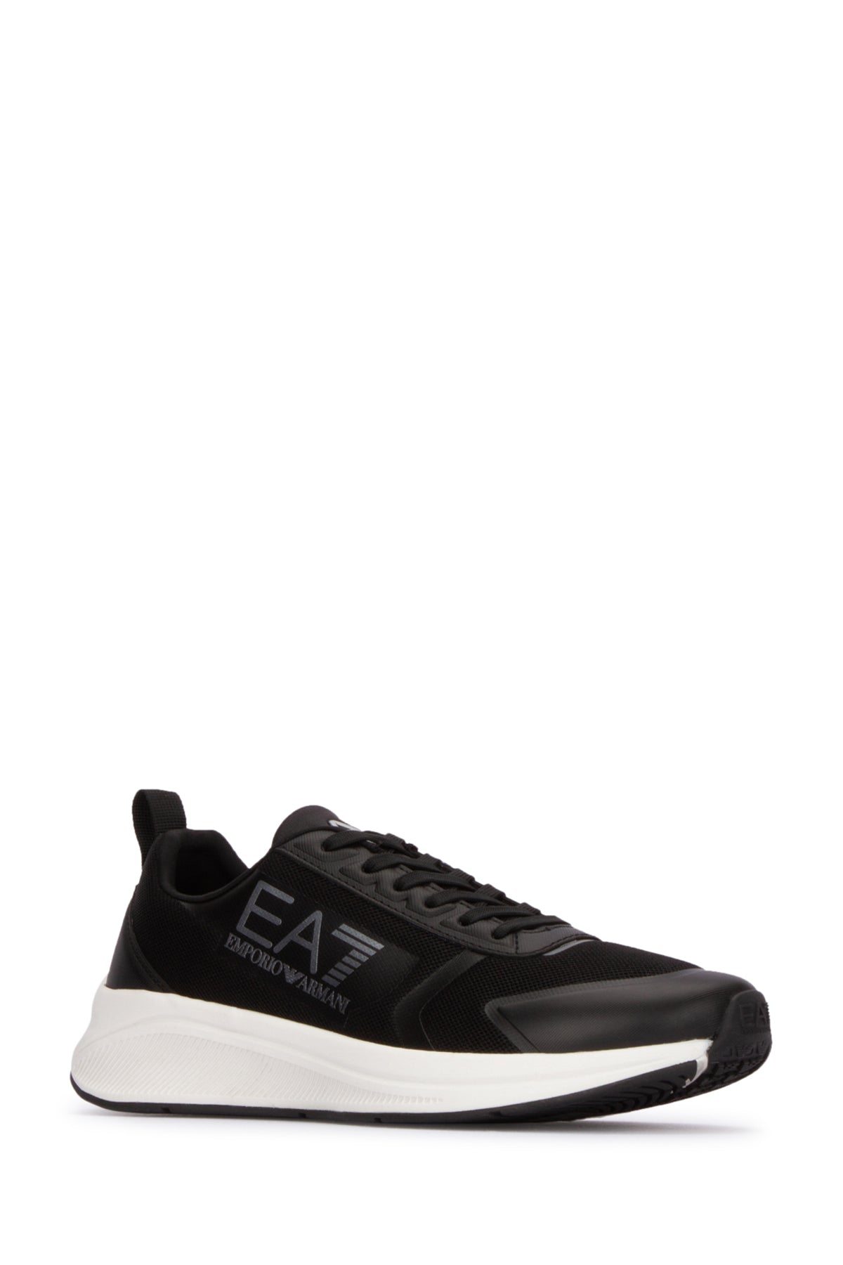 SNEAKERS_X8X125XK303_N763_Image_2