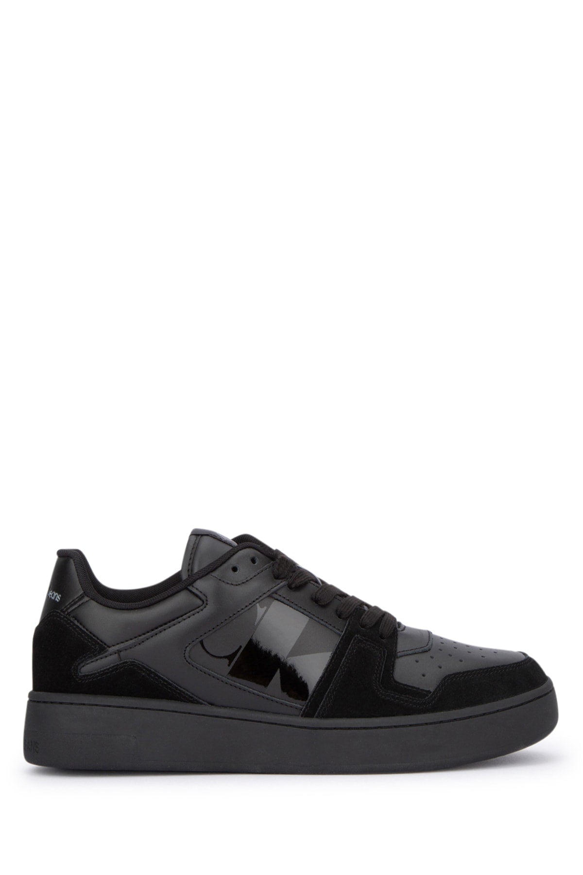 SNEAKERS_YM0YM00709_0GT_Image_1