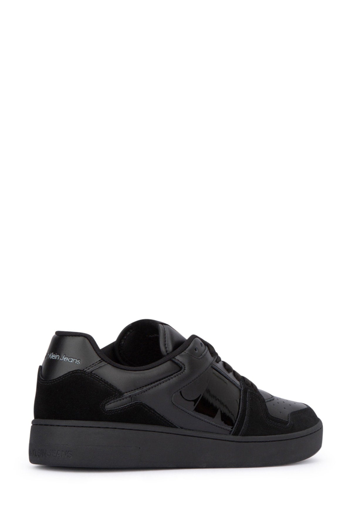 SNEAKERS_YM0YM00709_0GT_Image_3