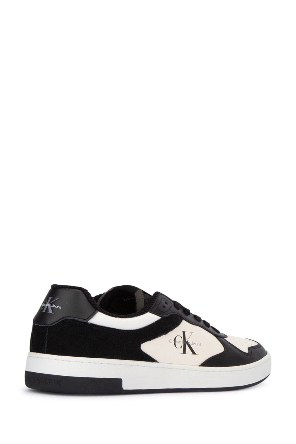 SNEAKERS_YM0YM00783_00W_Image_3