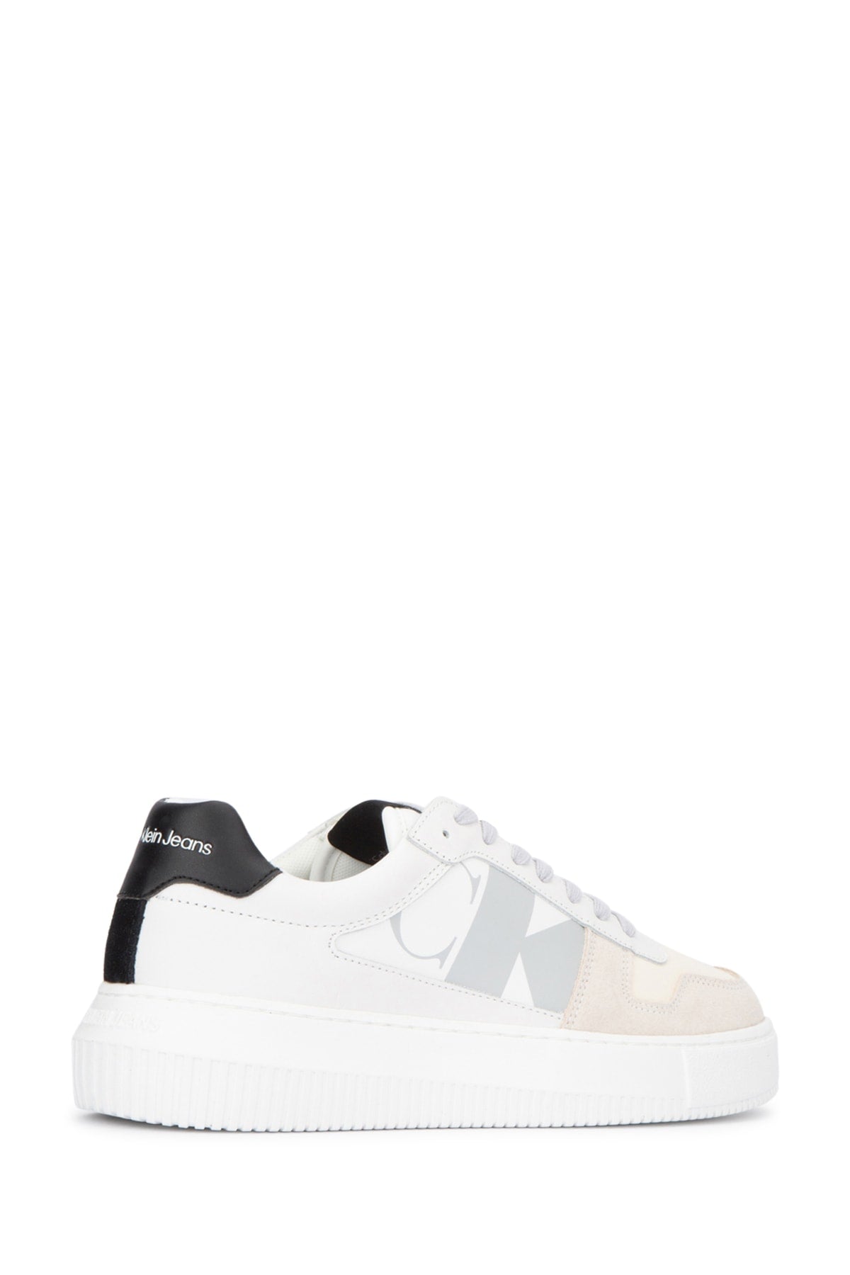 SNEAKERS_YW0YW01046_03A_Image_3