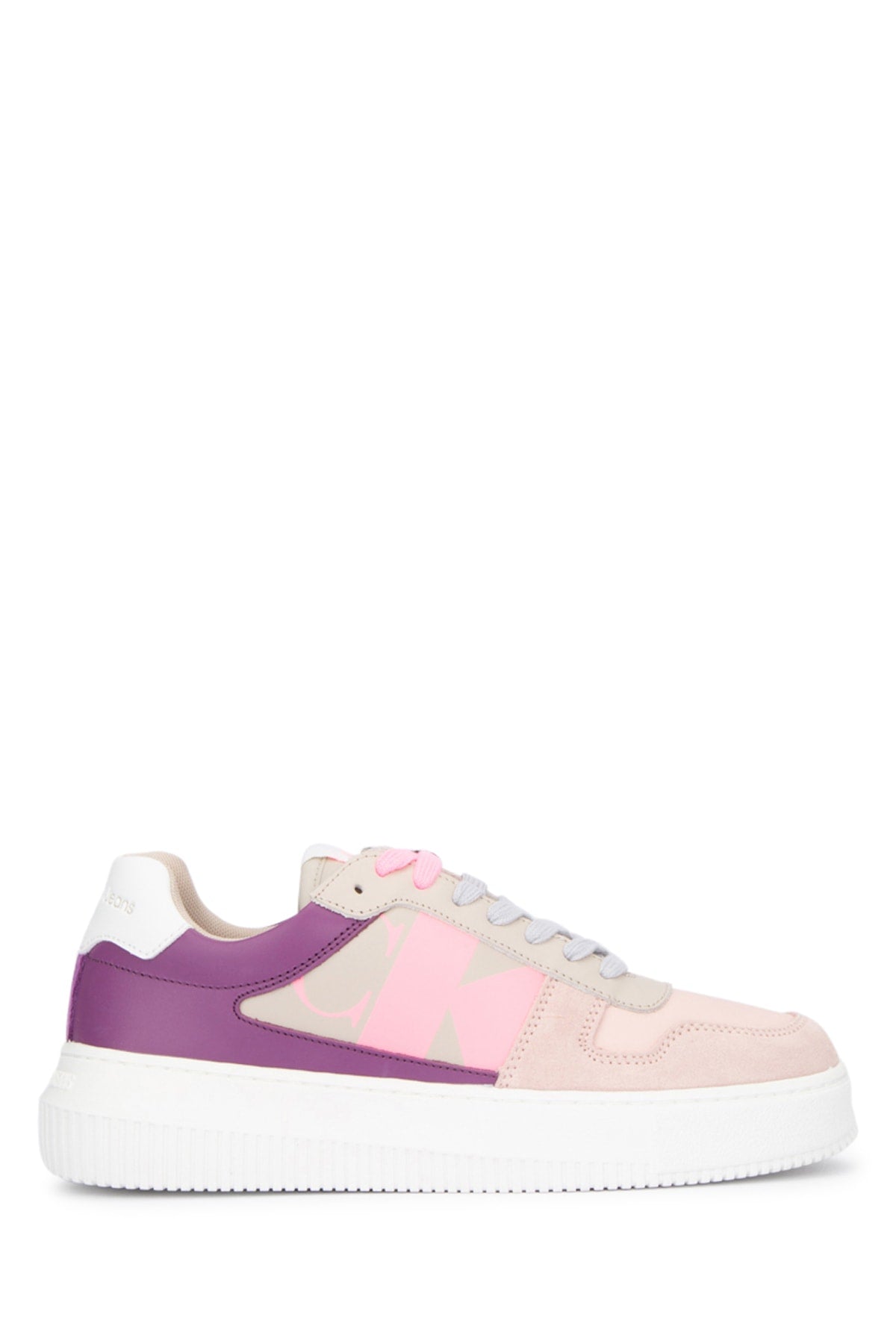 SNEAKERS_YW0YW01046_0GB_Image_1