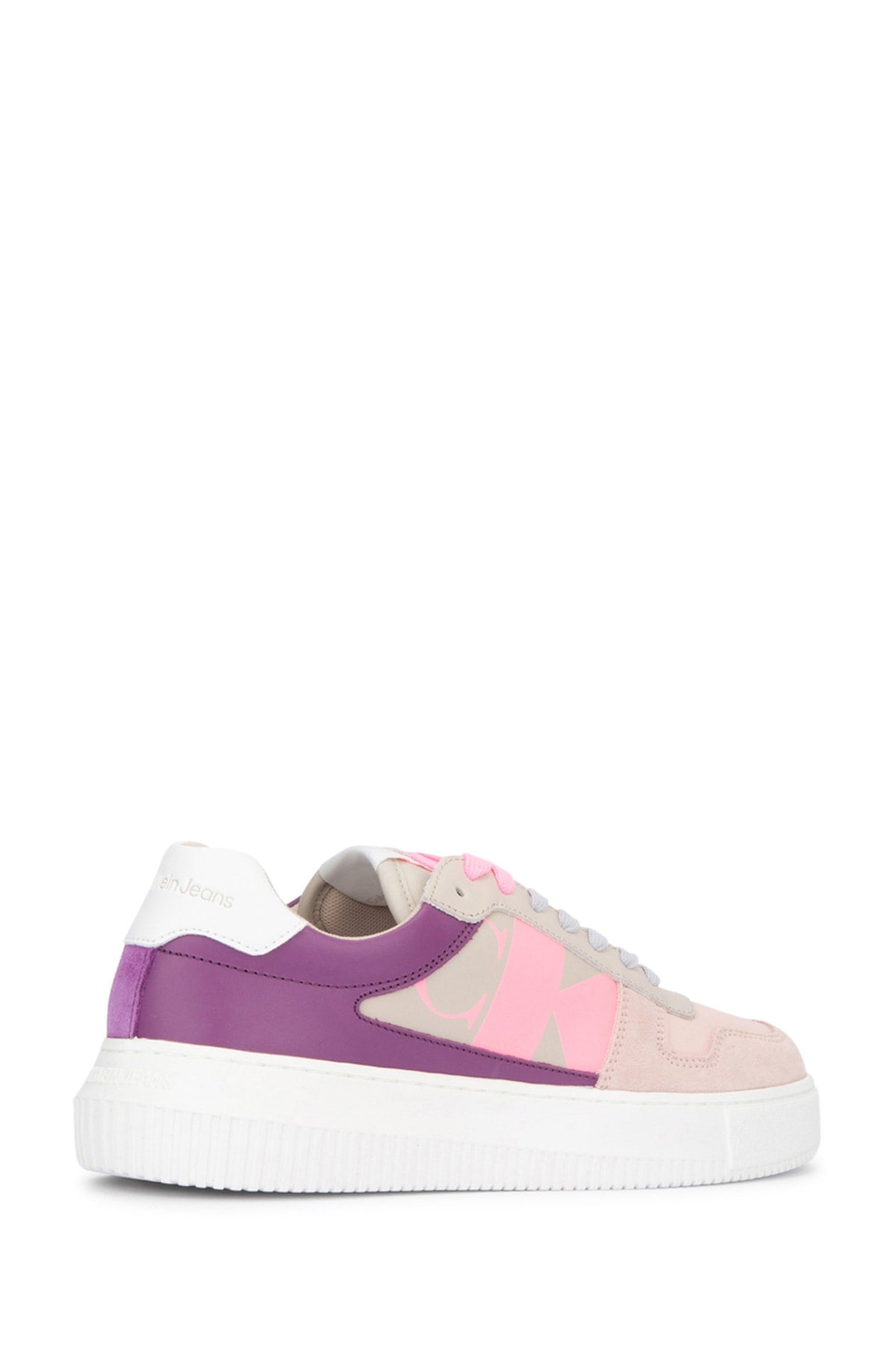 SNEAKERS_YW0YW01046_0GB_Image_3