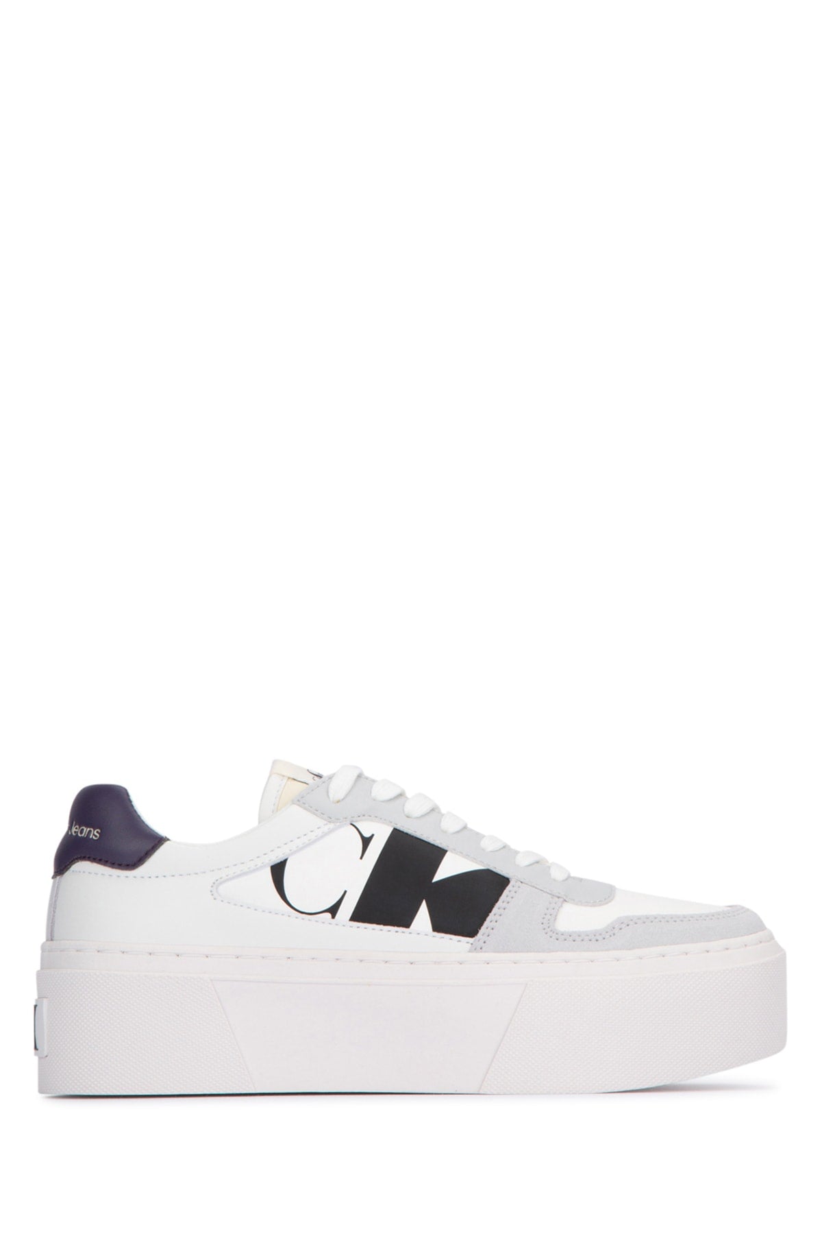 SNEAKERS_YW0YW01227_PSX_Image_1