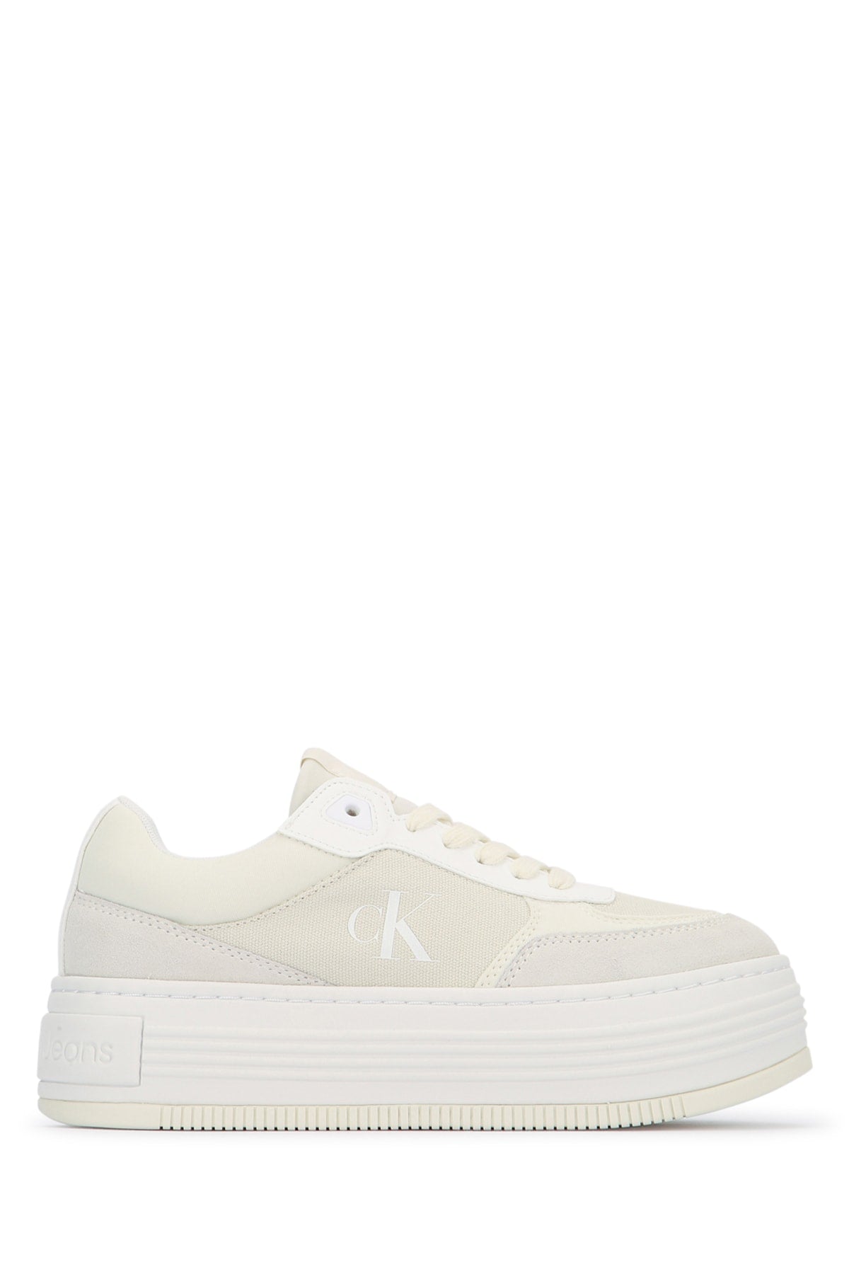 SNEAKERS_YW0YW01638_0LD_Image_1