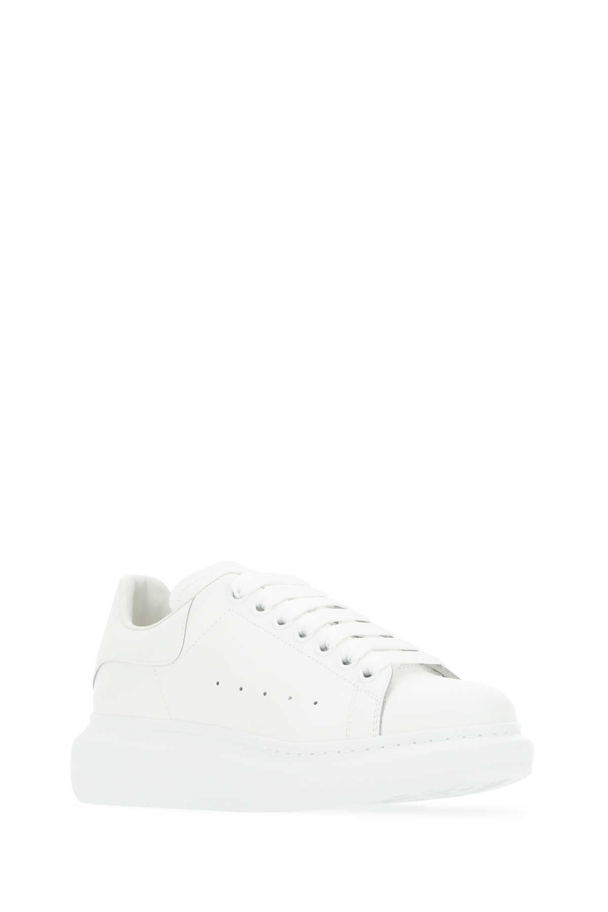 SNEAKER_553770WHGP0_9000_Image_2