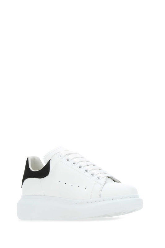 SNEAKER_553770WHGP7_9061_Image_2