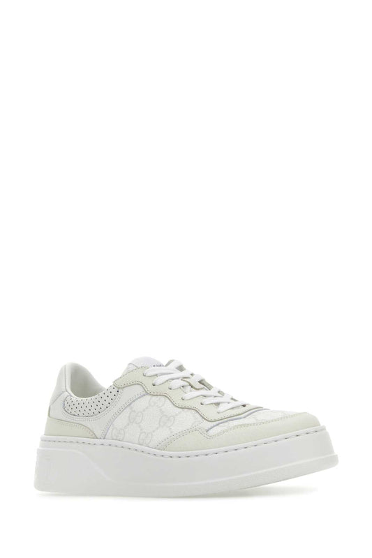 SNEAKER_700775AACV2_9048_Image_2