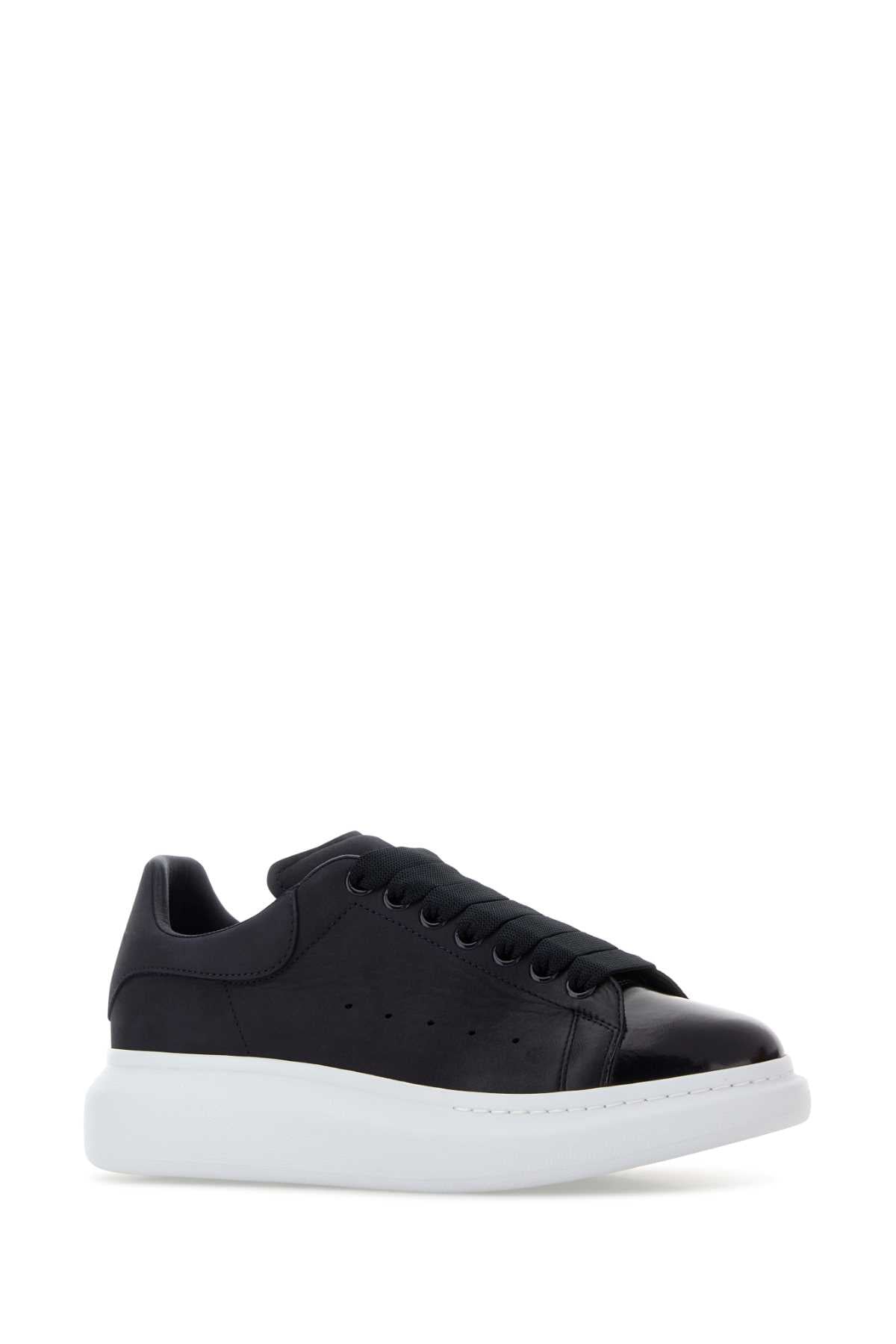 SNEAKER_SRUBBER_553680WIAKR_4008_Image_2