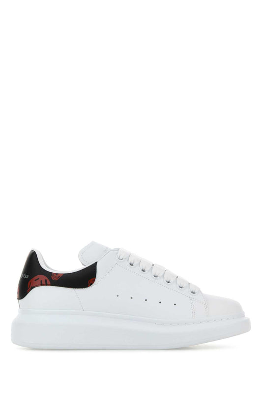 SNEAKER_SRUBBER_553770WIAKB_9145_Image_1