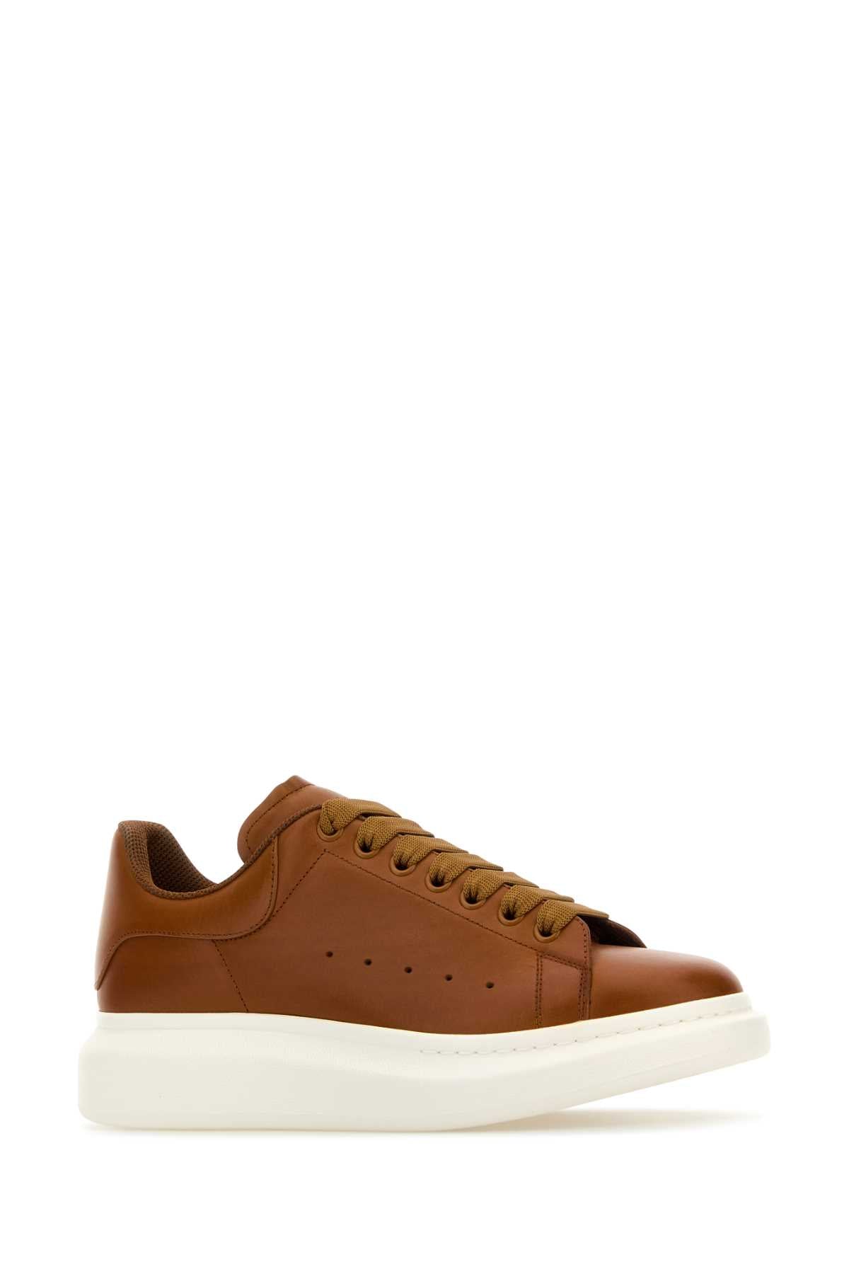 SNEAKER_SRUBBER_807880WHABB_2736_Image_2