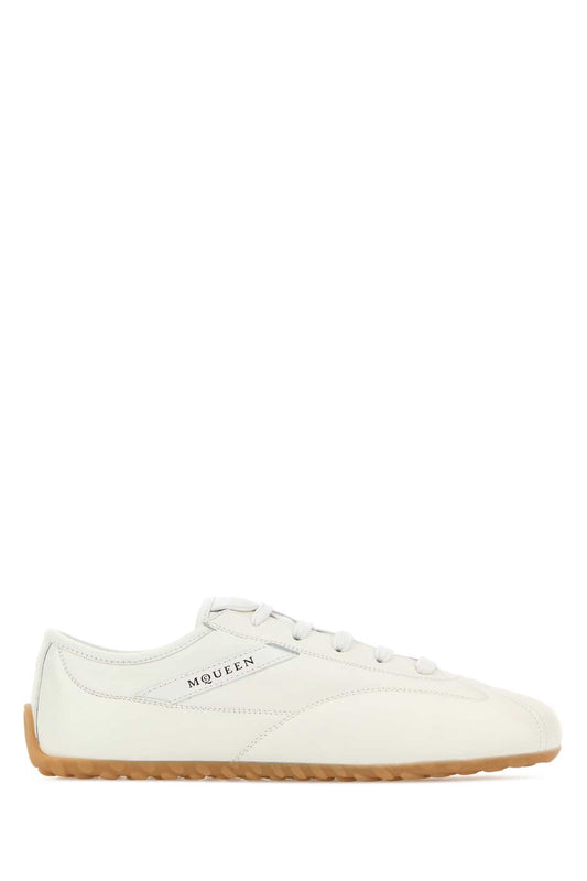 SNEAKER_SRUBBER_862794WIAJ8_9509_Image_1