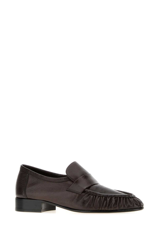 SOFT_LOAFER_F1280L894_DEO_Image_2