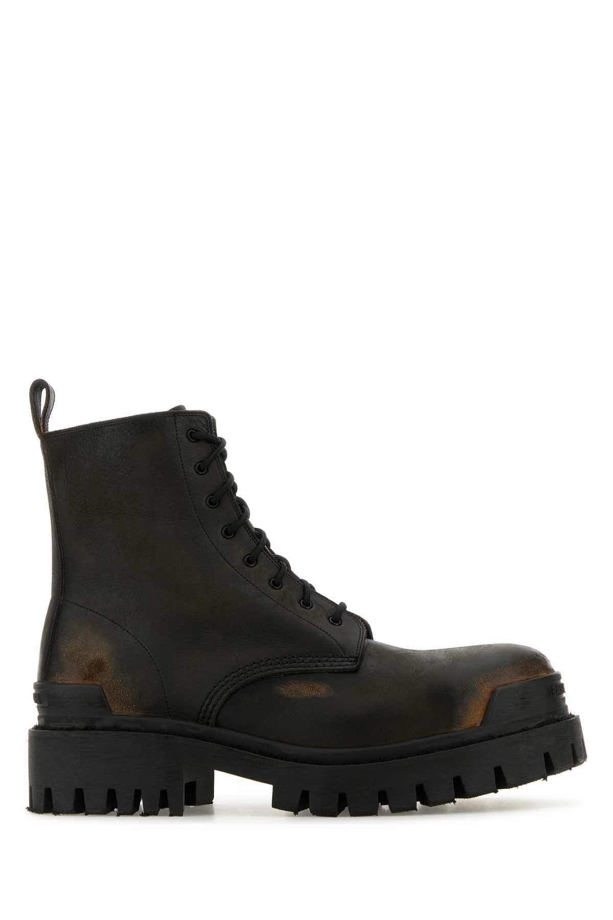 STRIKE_BOOTIE_L20_670633WBD11_1020_Image_1