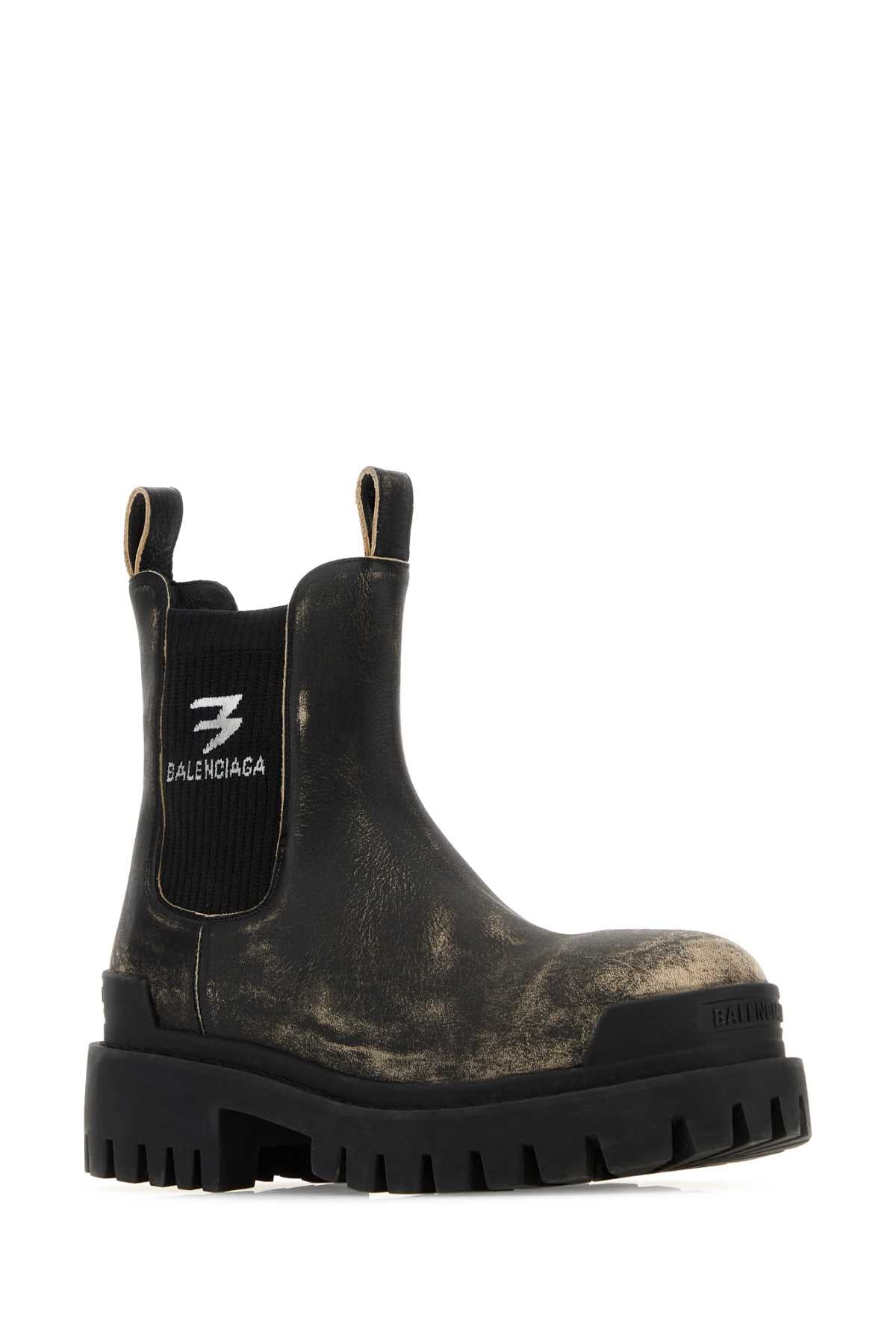 STRIKE_CHELSEA_853832WB228_1919_Image_2