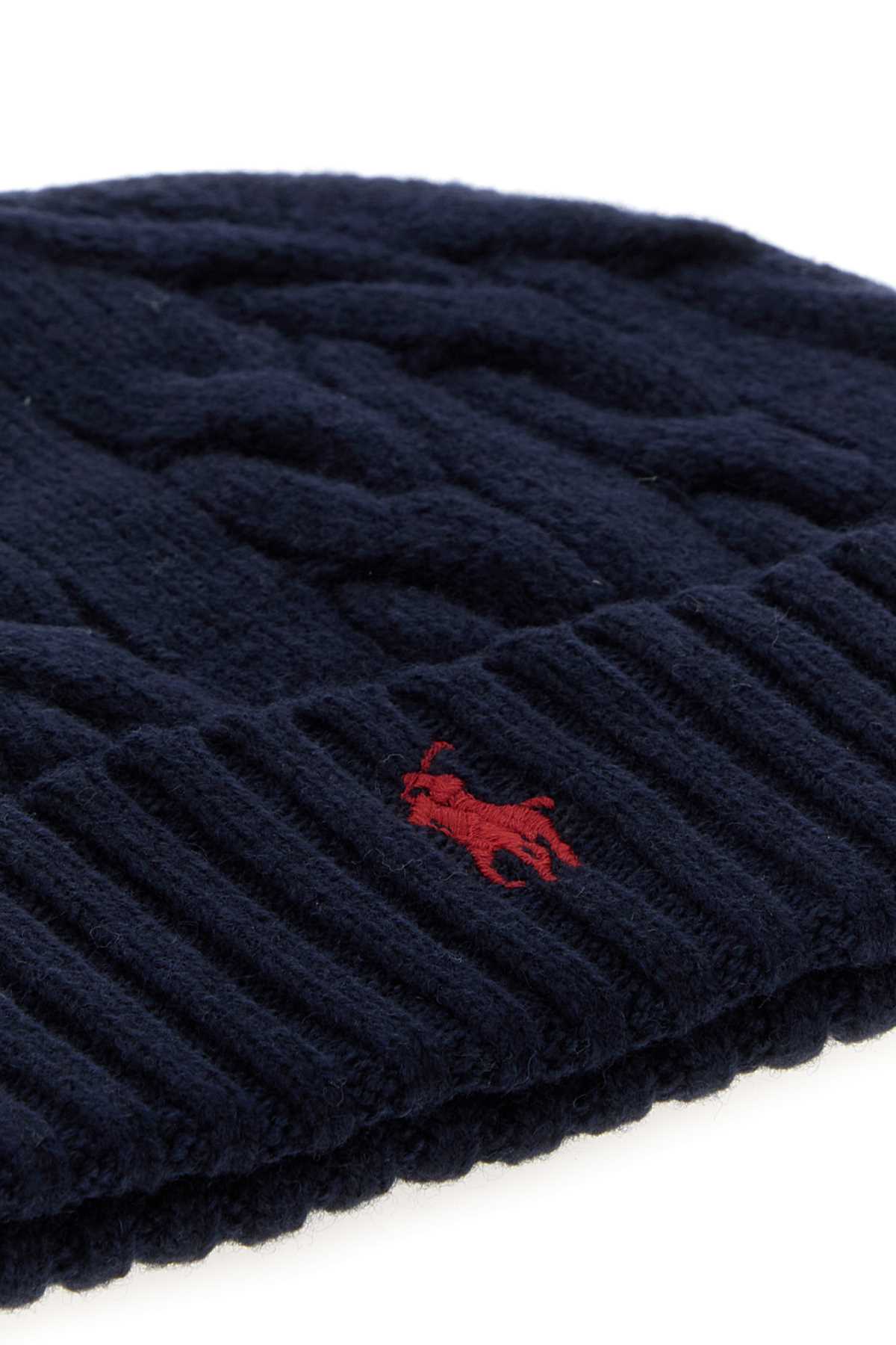SWEATER-HAT_710B23668_007_Image_3